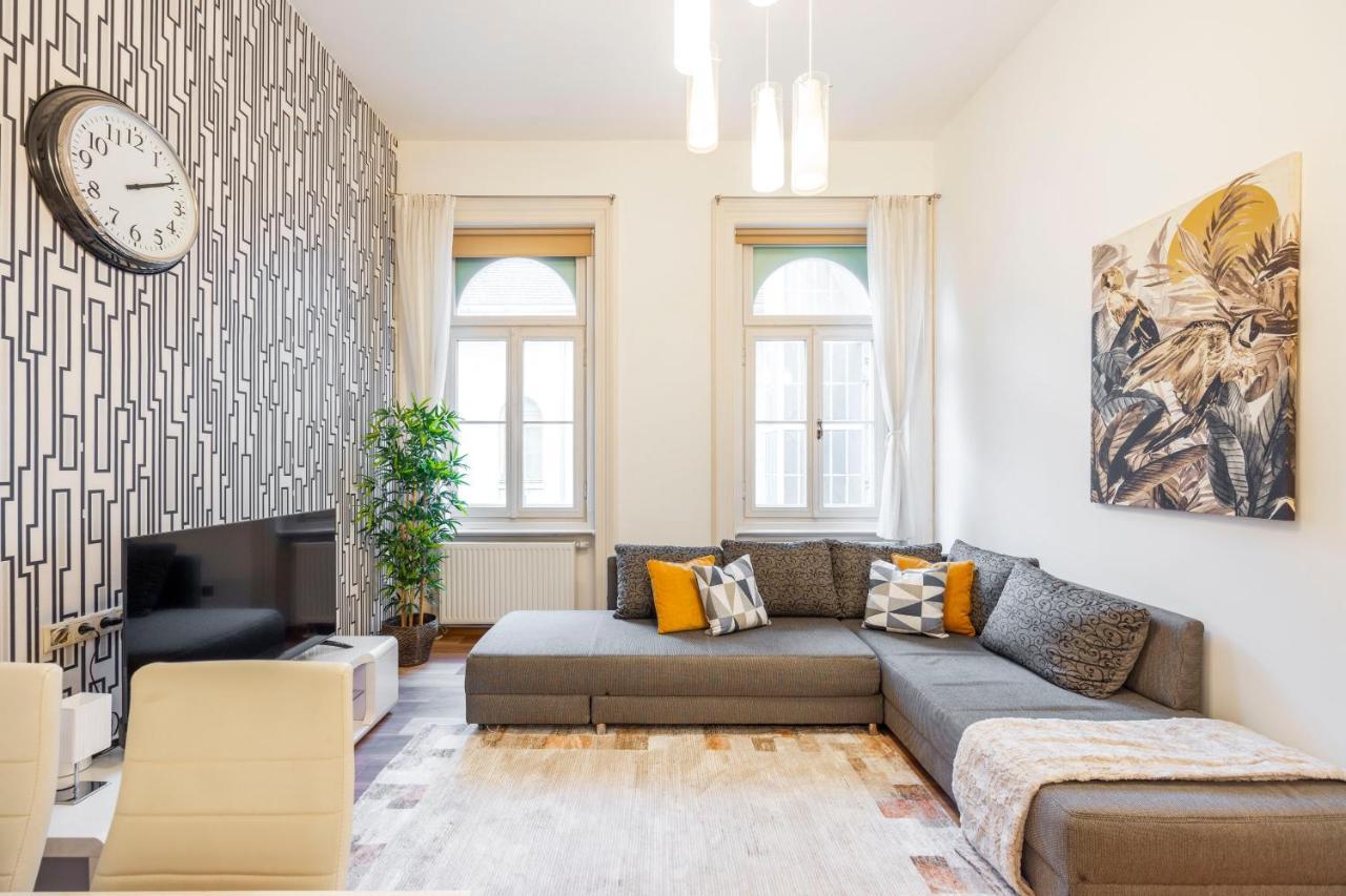 Apartmán Spacious & Cozy W/ Terrace