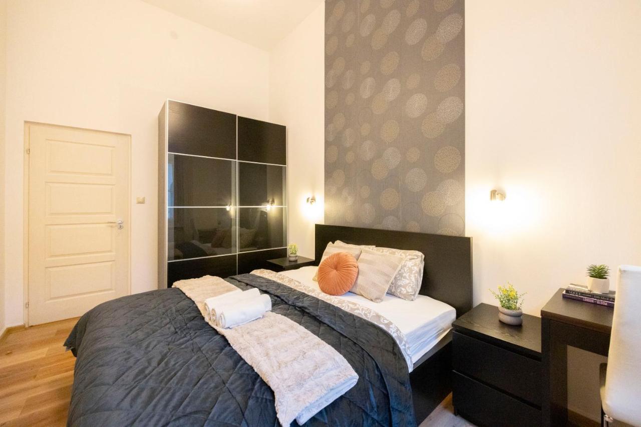 Apartmán Spacious & Cozy W/ Terrace Budapešť
