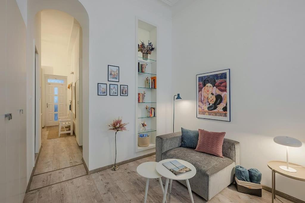 Venus - Opera Location Apartament