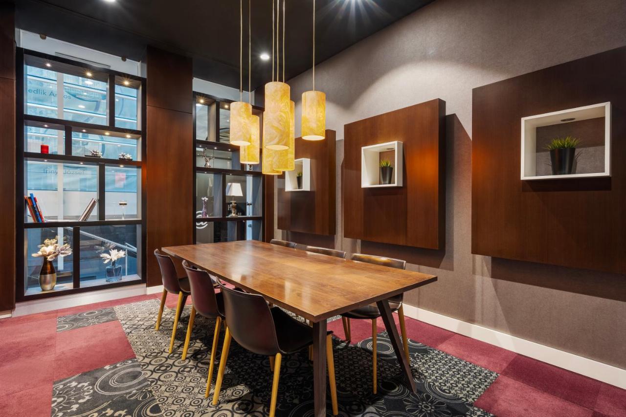 Ikonik Parlament Hotel Budapest