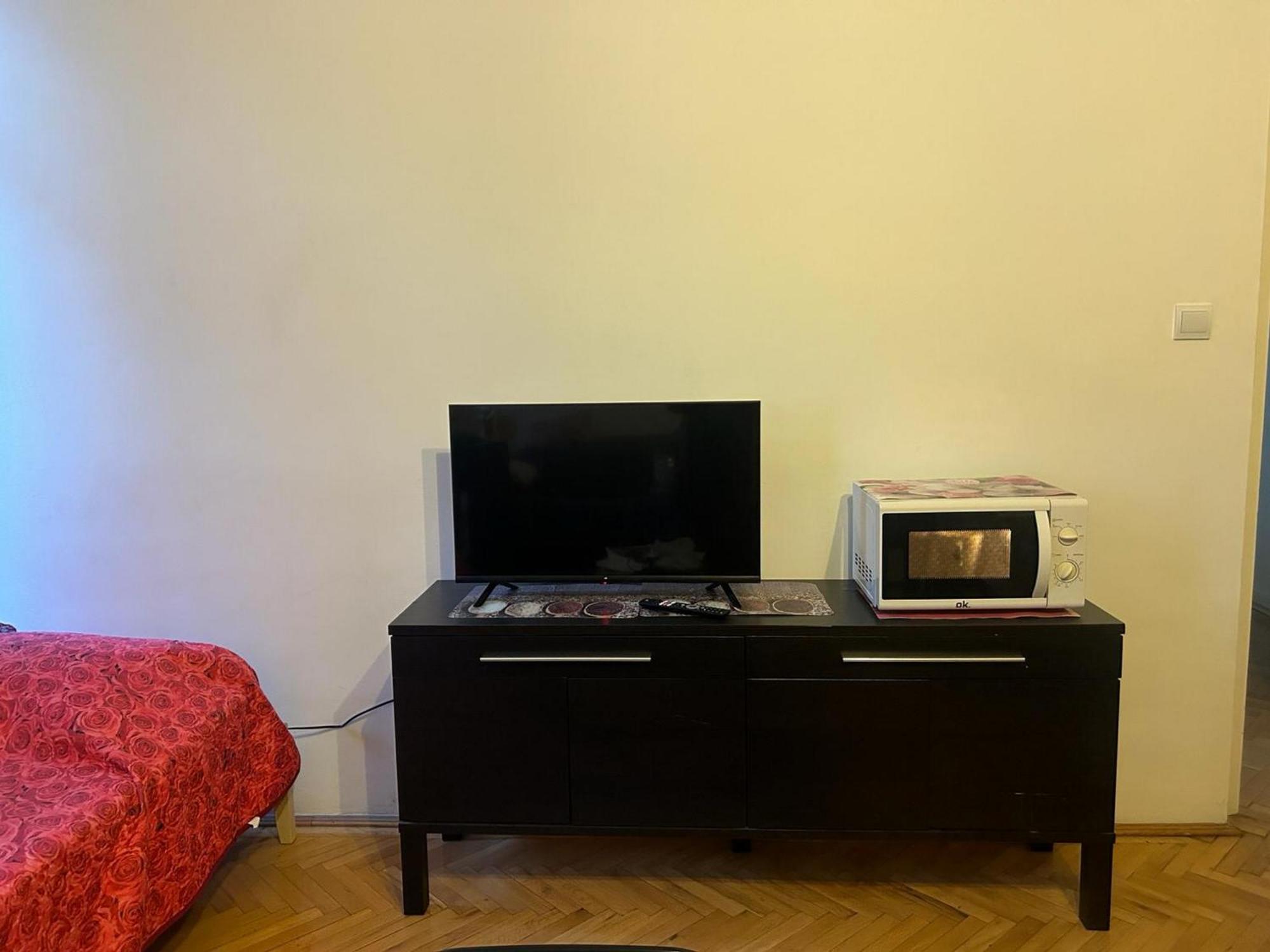 Anna 2 Bedrooms 2 Bathrooms 6 Bikes Budapest