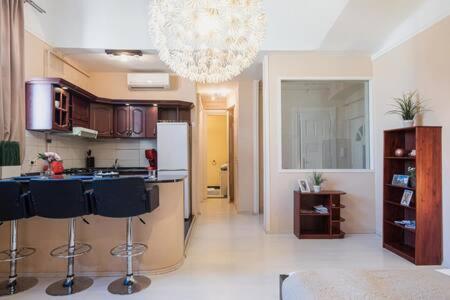 Charming Flat In The Center Apartment Budapest
