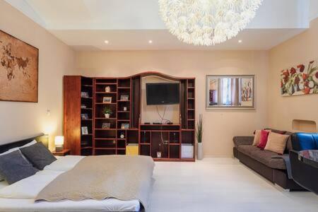 Apartment Charming Flat In The Center *