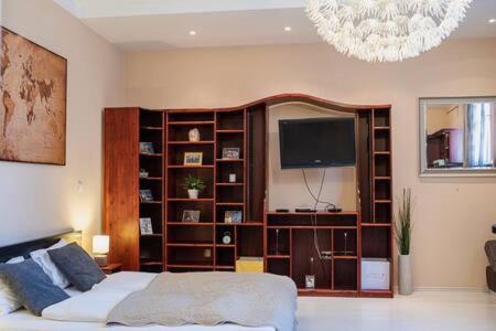 Apartment Charming Flat In The Center