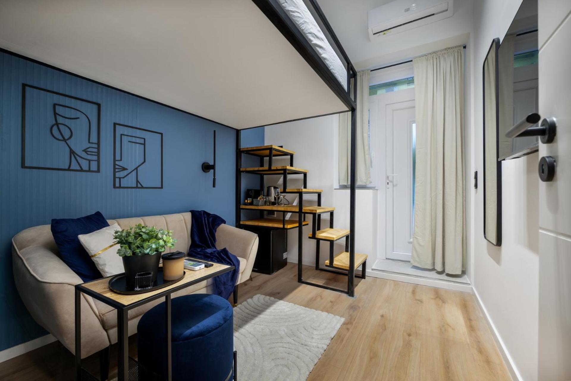 Hotel Ak7 Boutique *