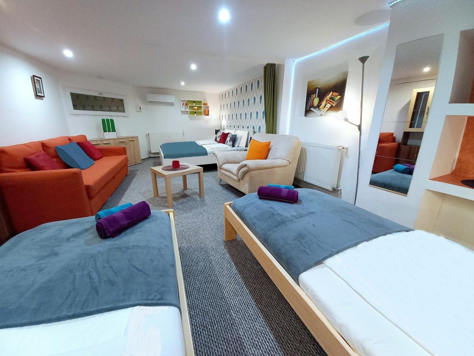 Apartment Downtown Acacia Str