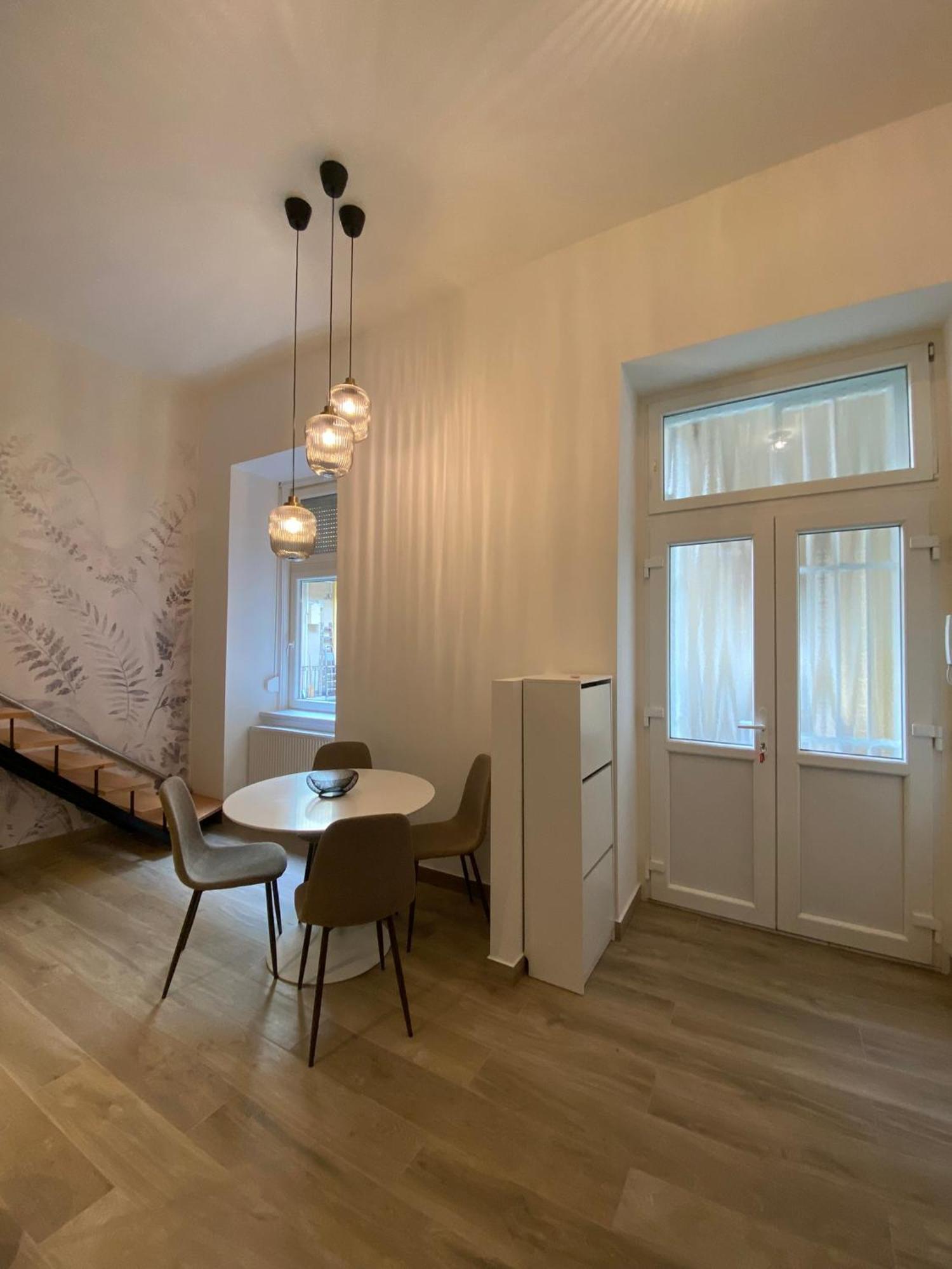 Apartament Dembinszky Utca *