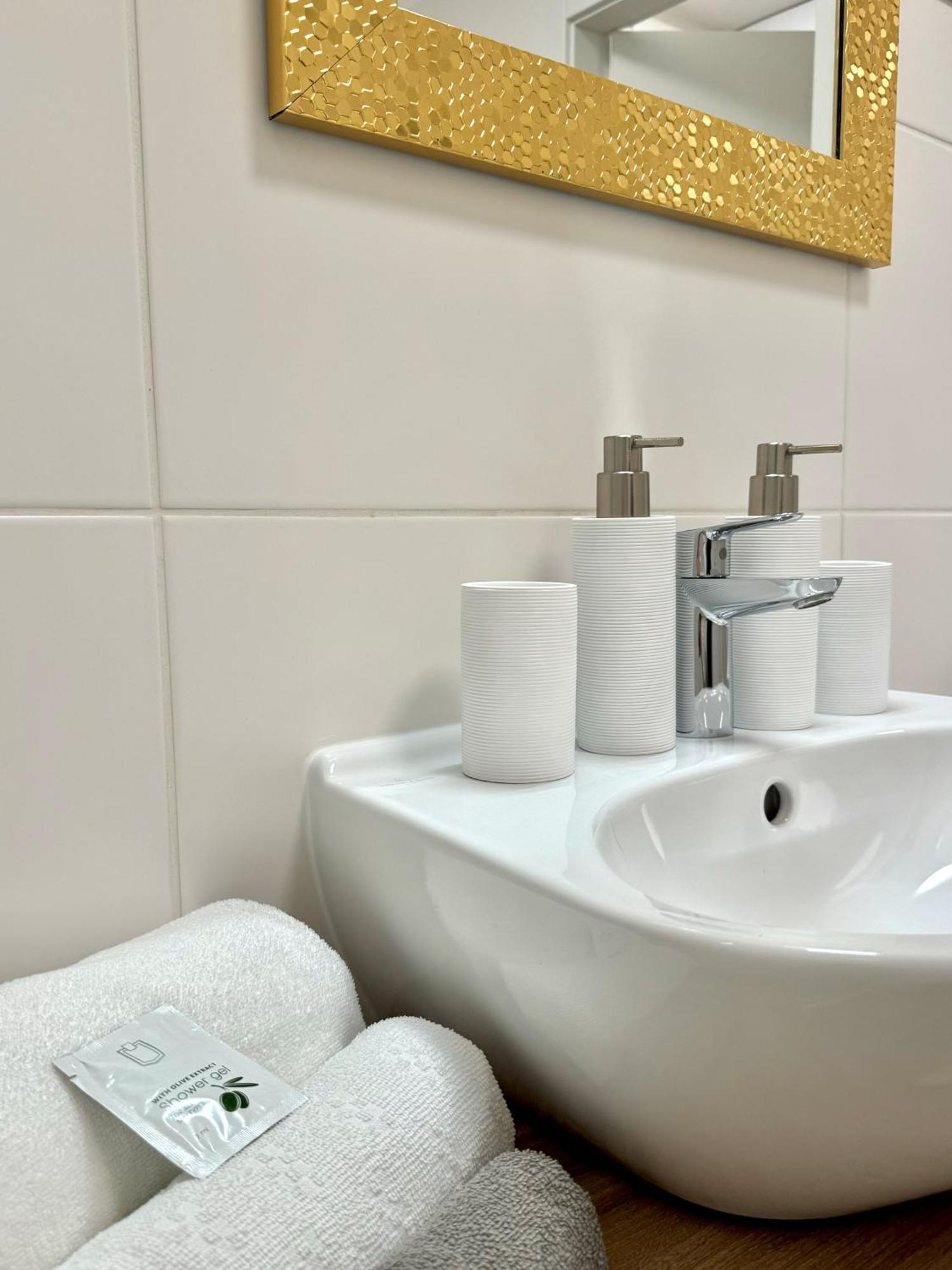 Standard By Hi5-corvin 7 Apartment Budapest