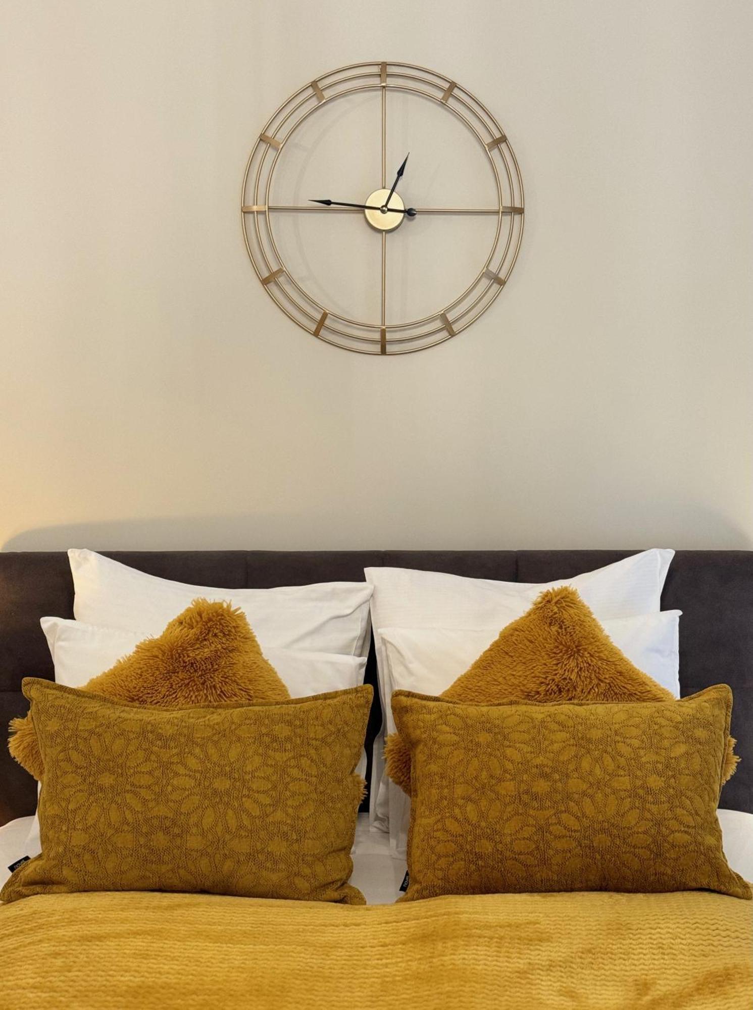 Standard By Hi5-corvin 7 Apartment *