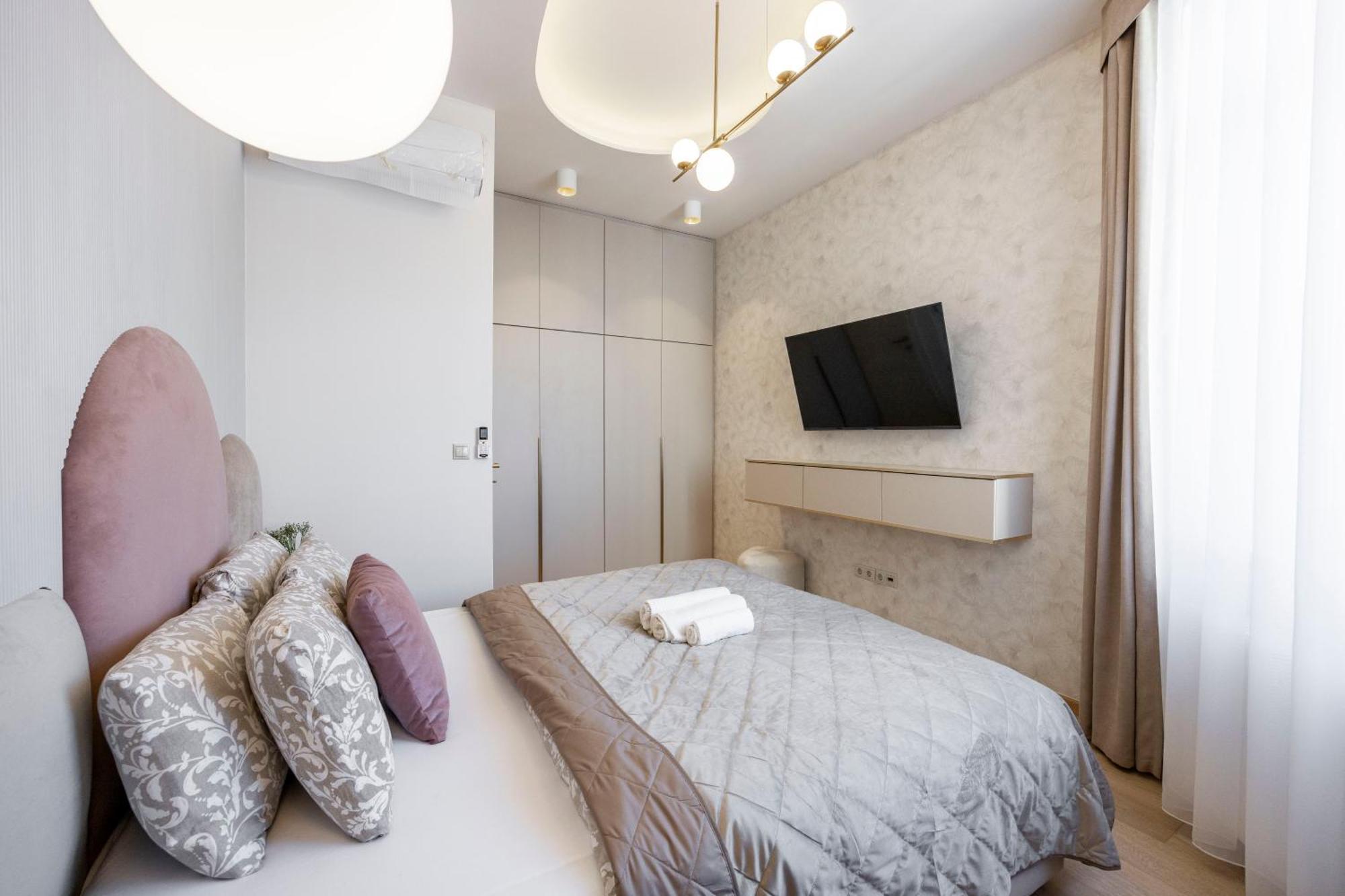 Apartment Luxurious W/ A Stunning View To The Basilica