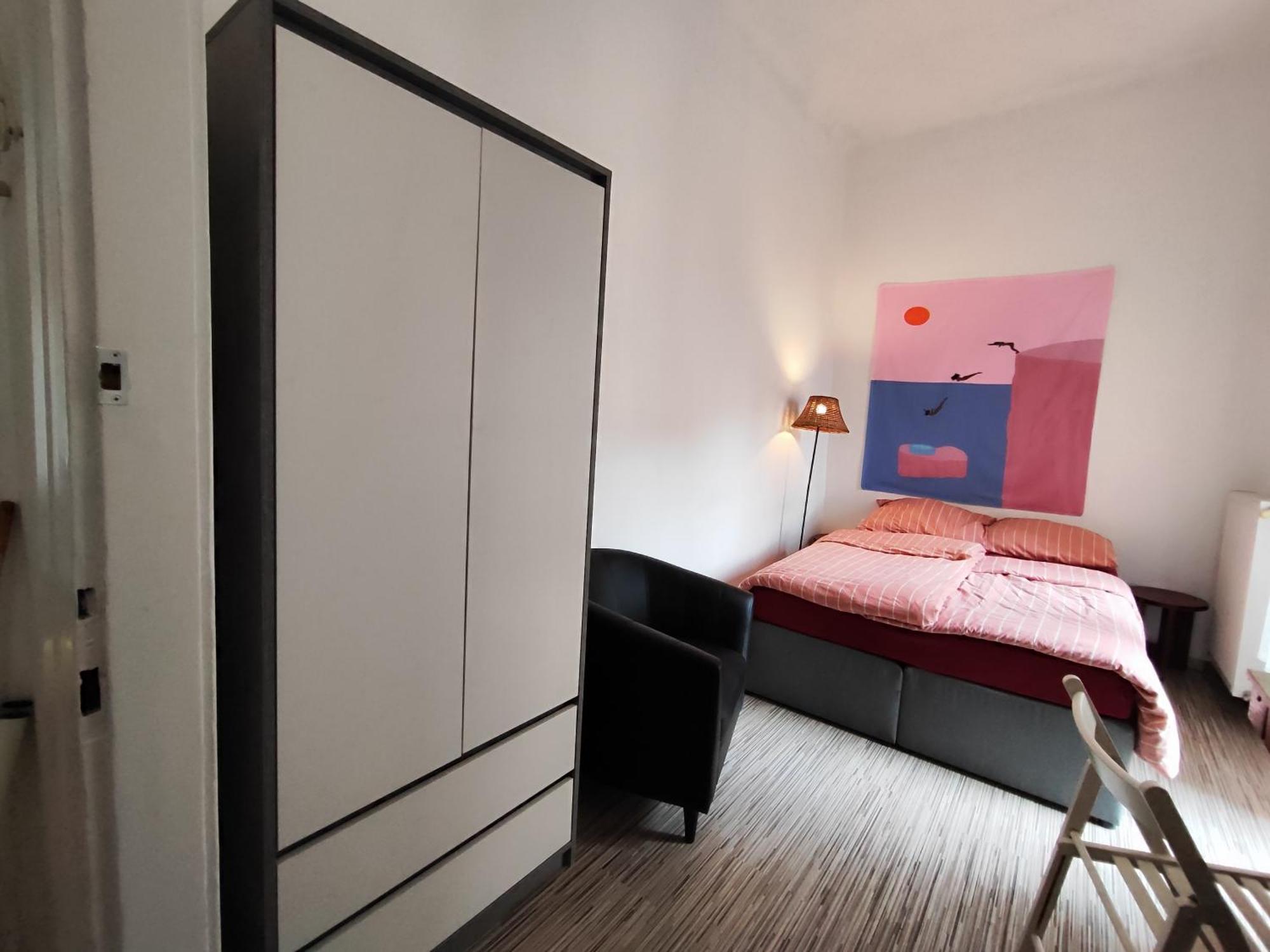 Charmhub Budapest: Your Stylish Sanctuary In The Heart Of The City * Budapest