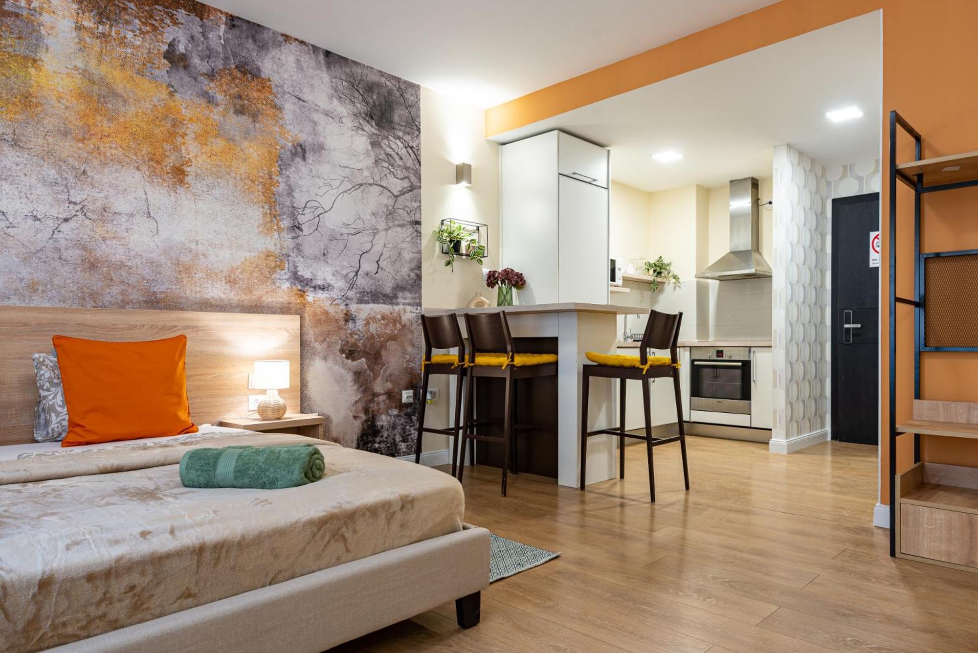 Apartment Holidays & Budapest