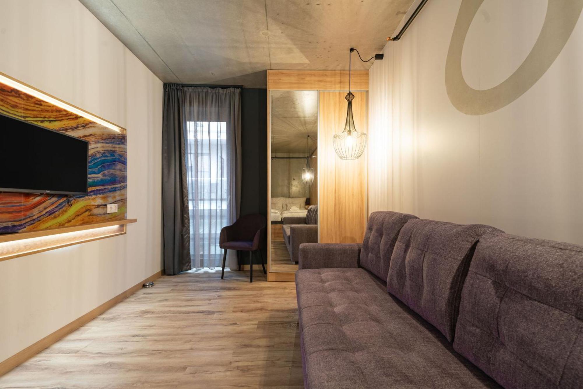Onyx Luxury Hotel