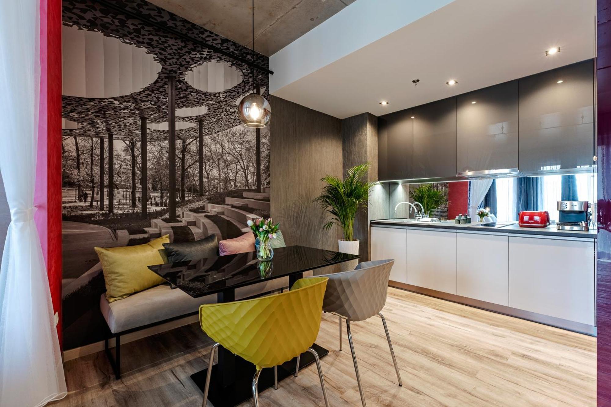 Onyx Luxury Hotel