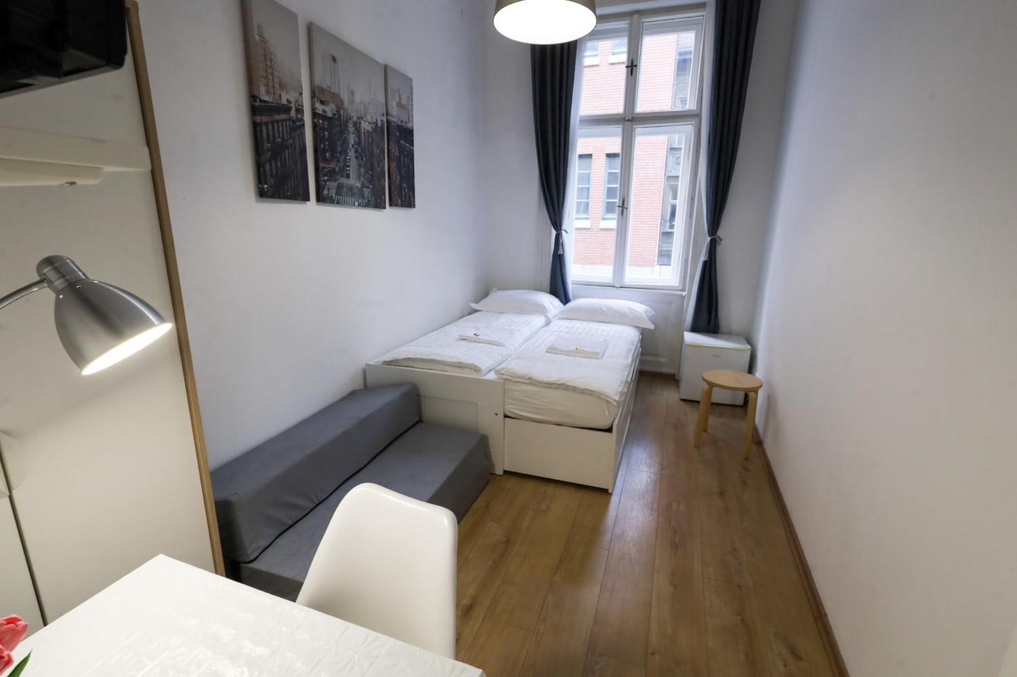 Pest-port 4 For 16 Person Apartman *