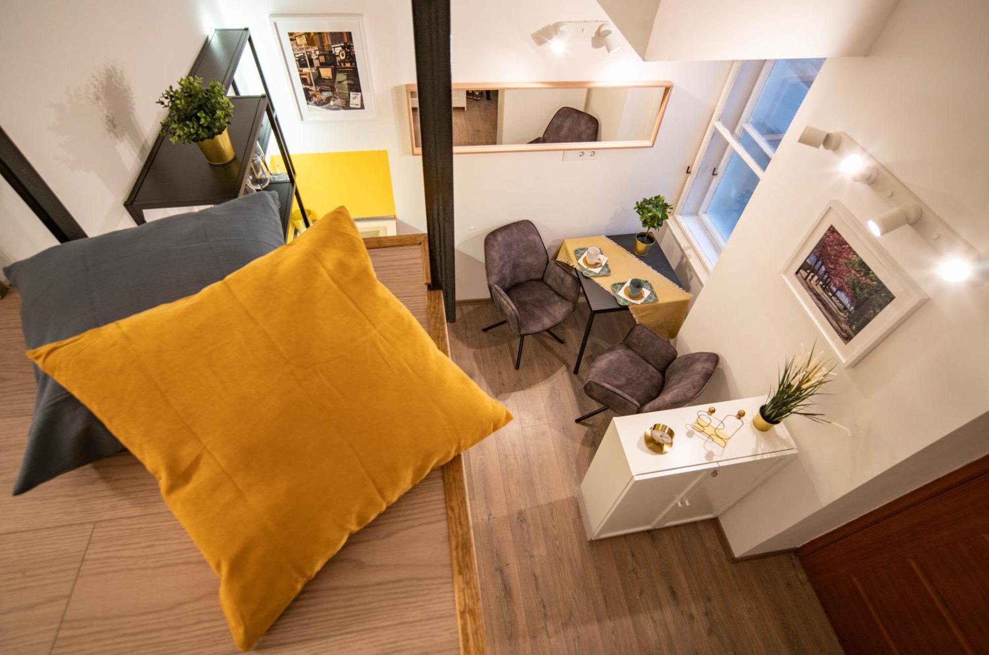 Apartment Corvin Palace For Two Budapest