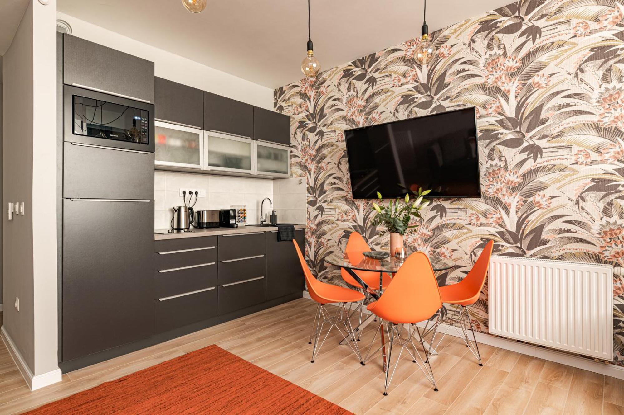 Luxury Tropical At Budapest