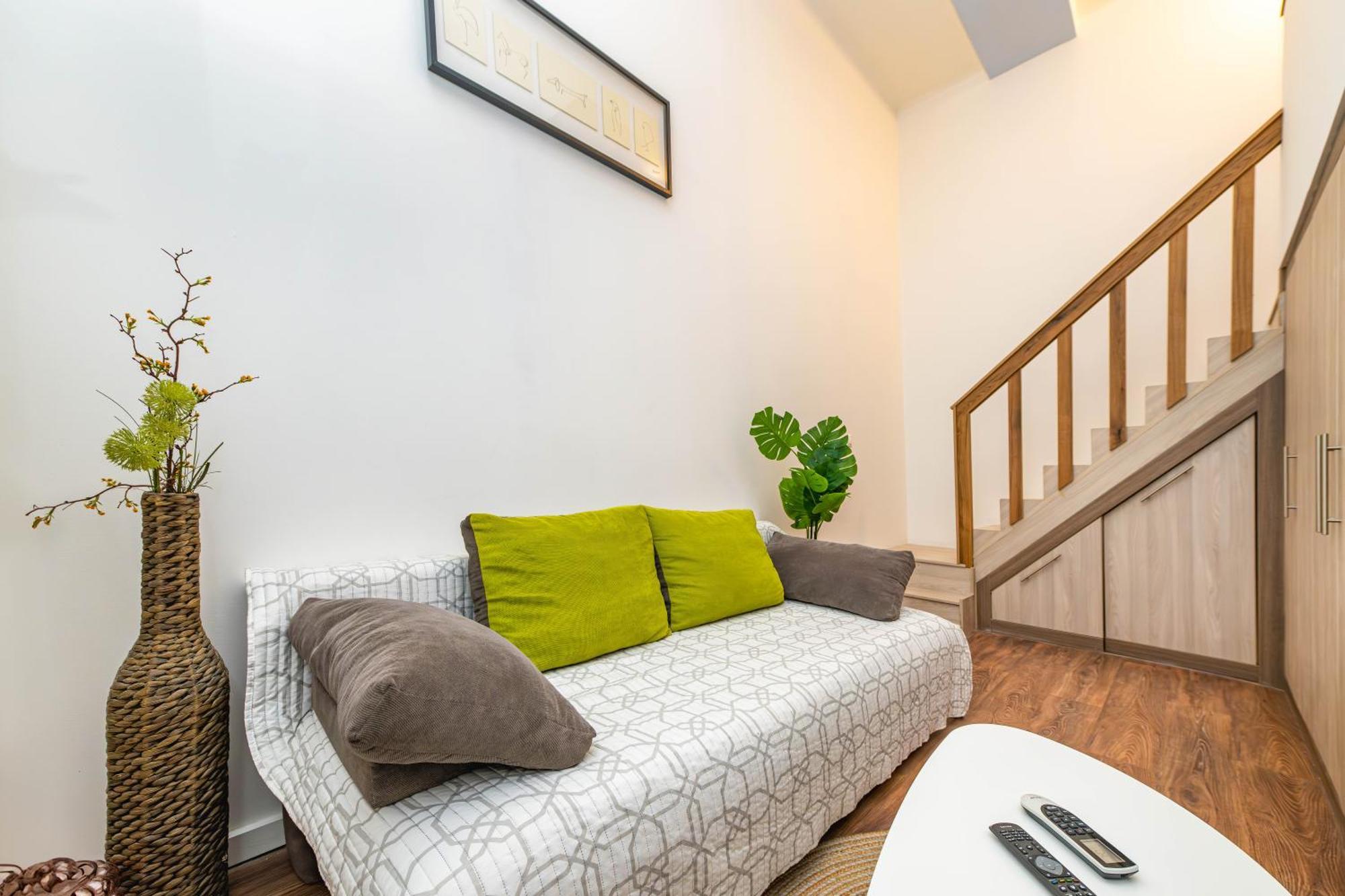 Historical Building Brody Appartement