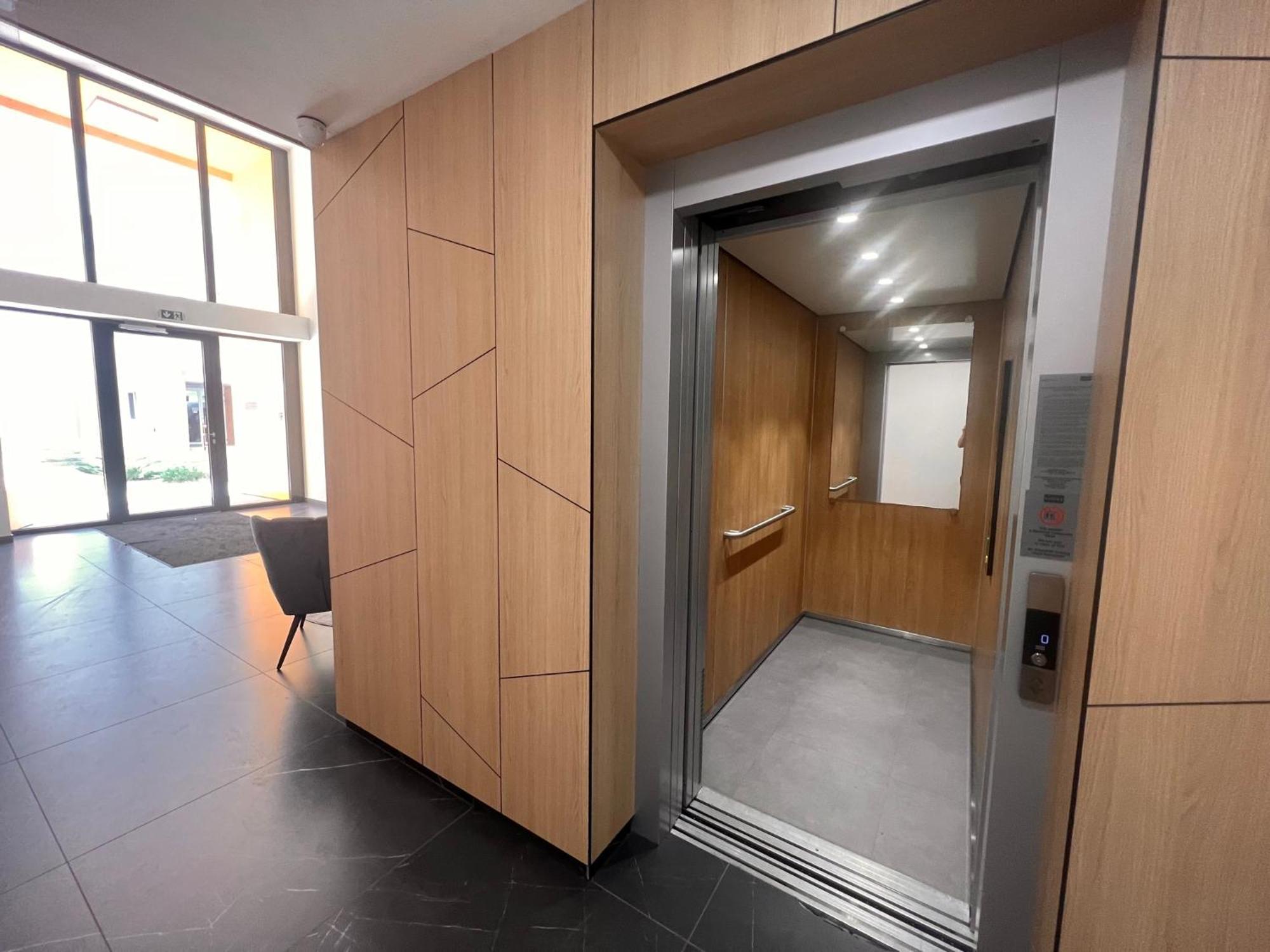 Karzo Property Lk 202 Apartamento