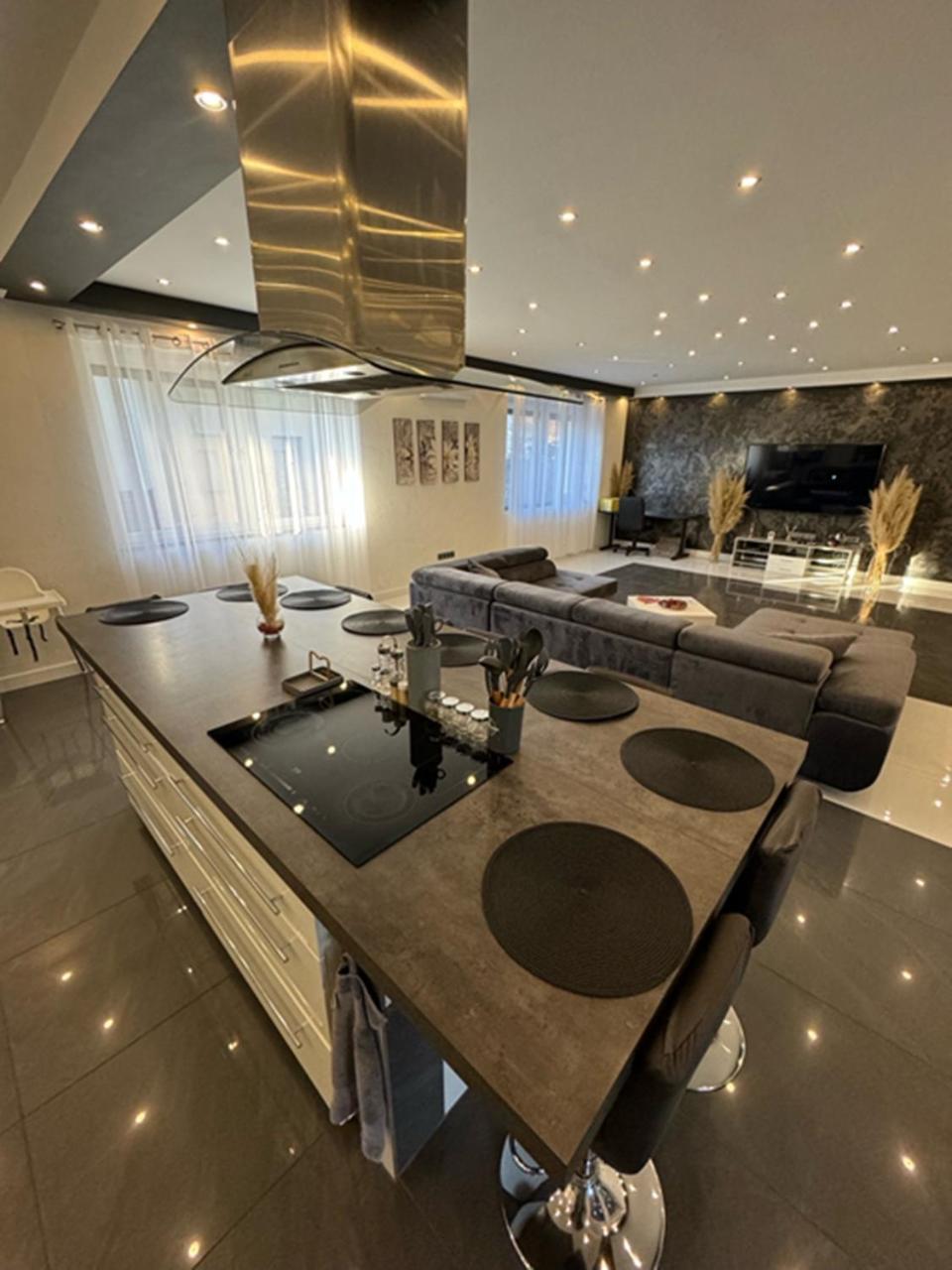 Bogyo Family Land Appartement