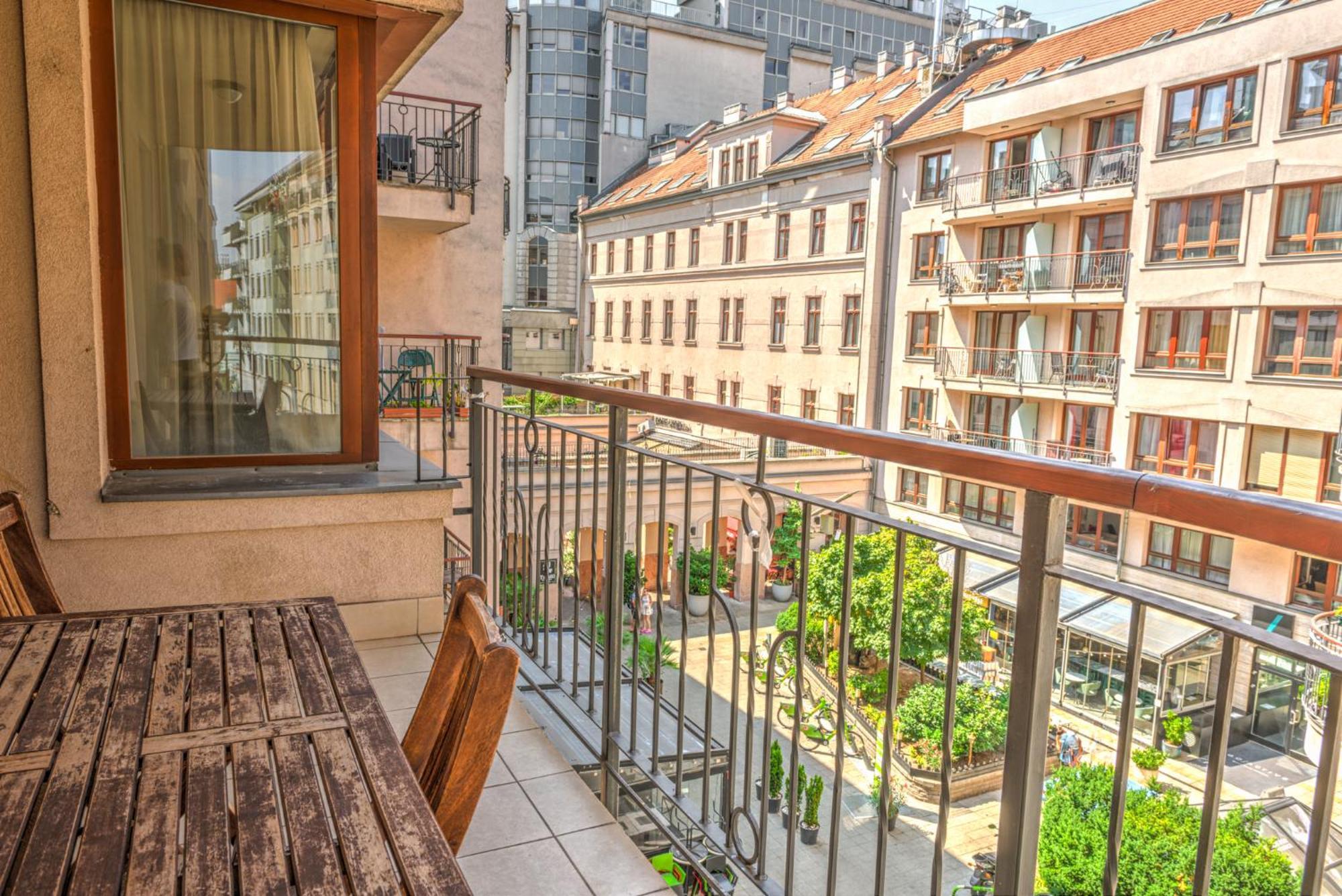 Budapest Central Apartments