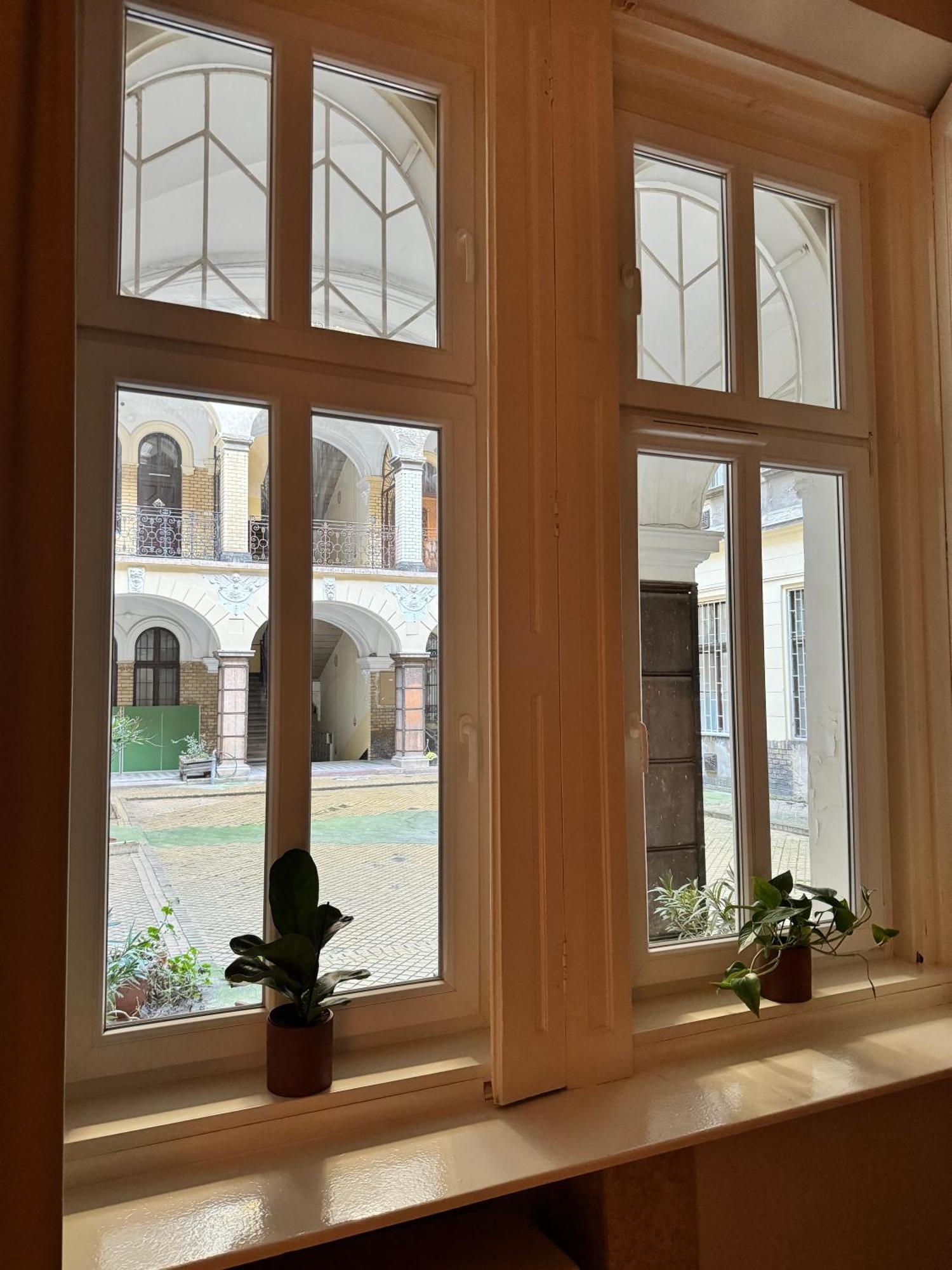 At Liz * Budapest