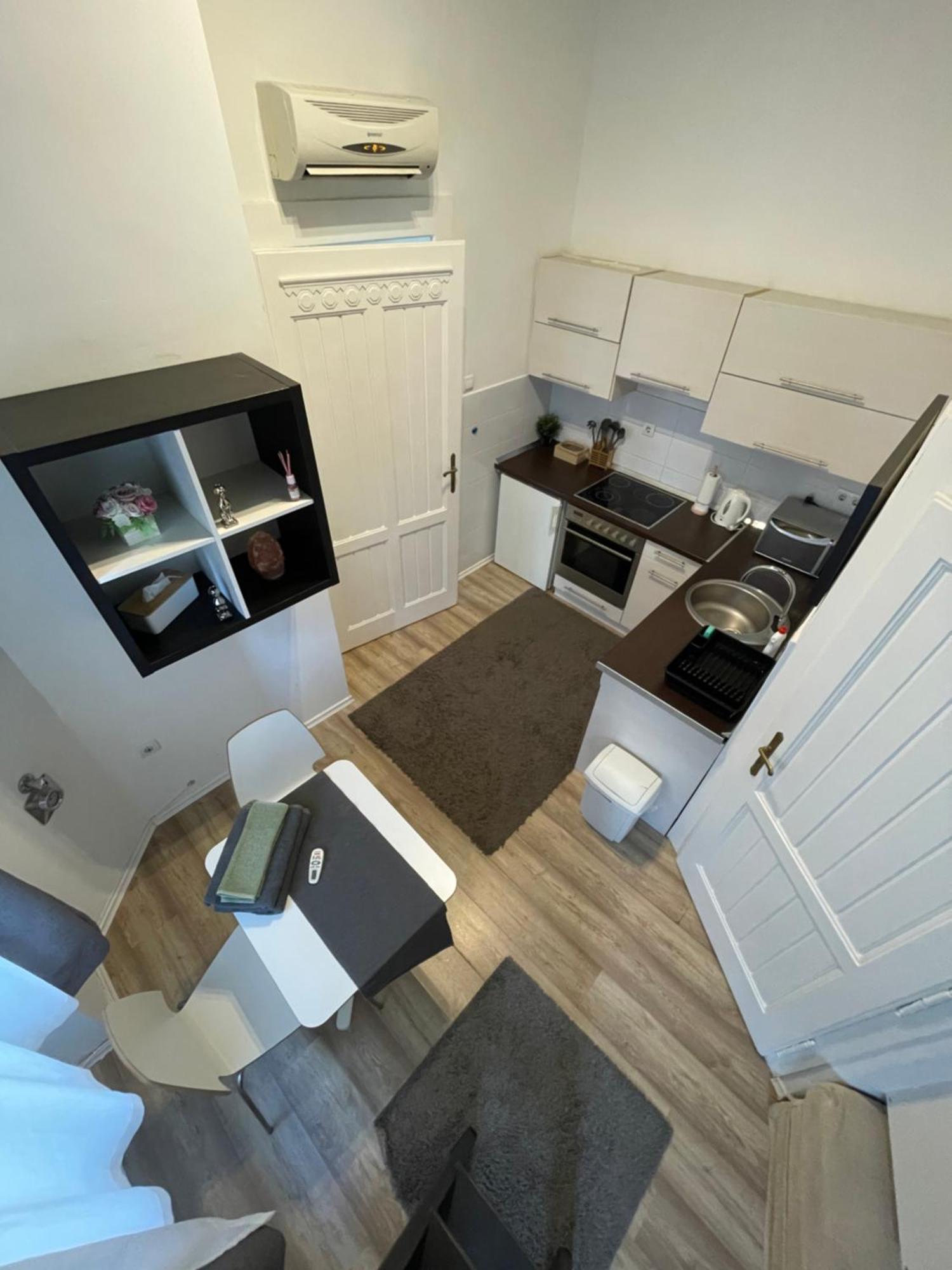 Apartman Roland Downtown - Pope Subway