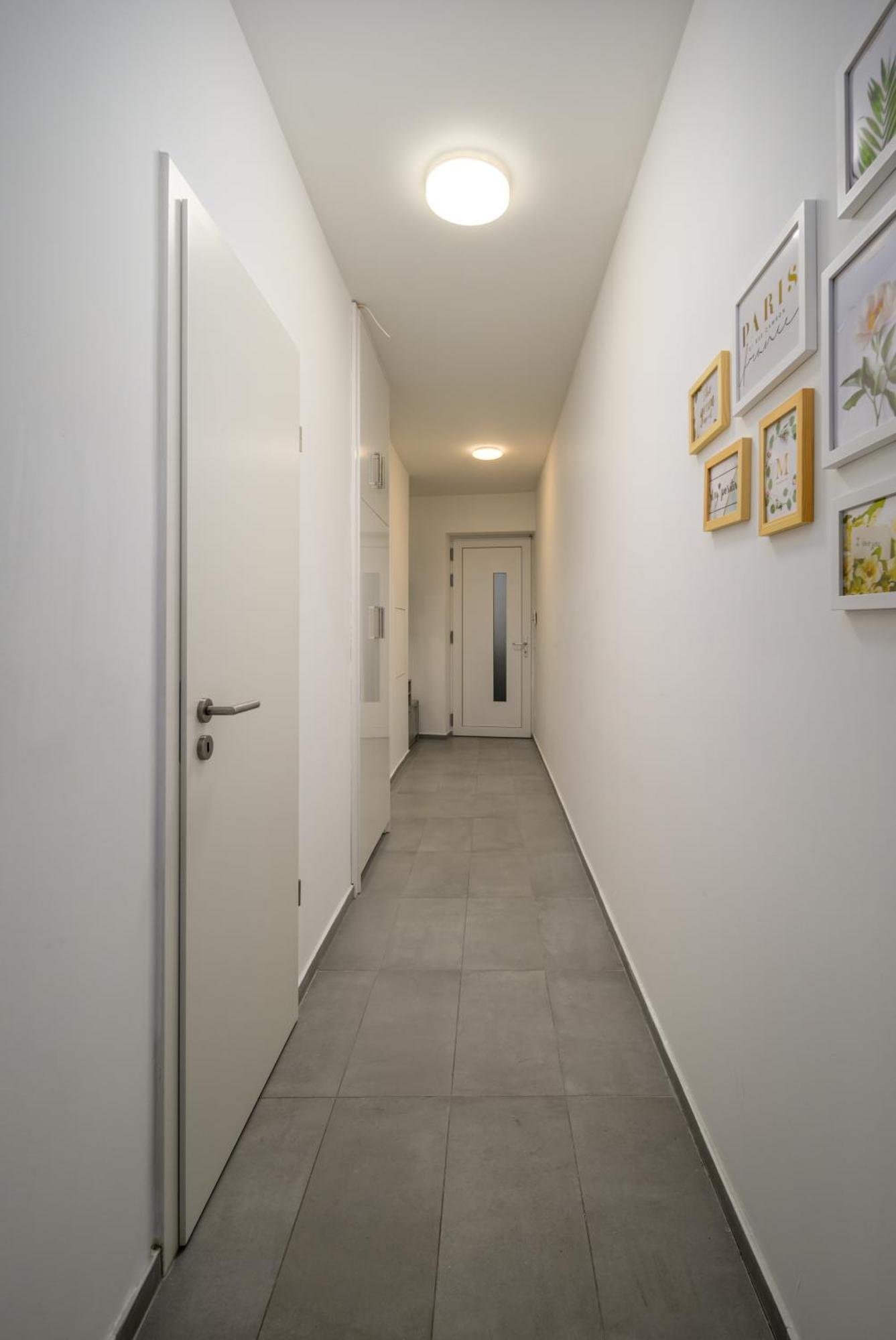 Raday K203 With Private Balcony Apartment *