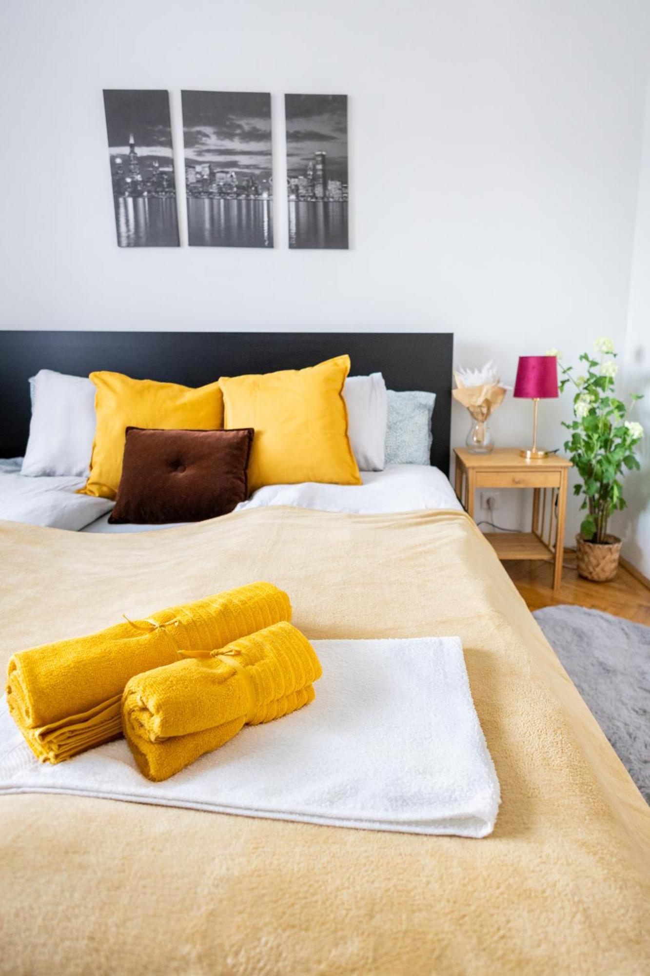 Cozy Panorama Next To The Buda Castle Apartment