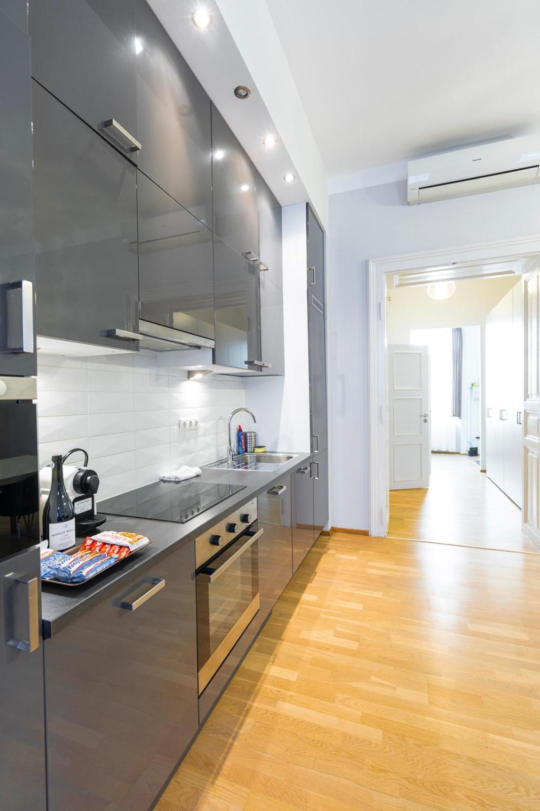 Apartment Luxury With Spacious Livingroom At Opera House