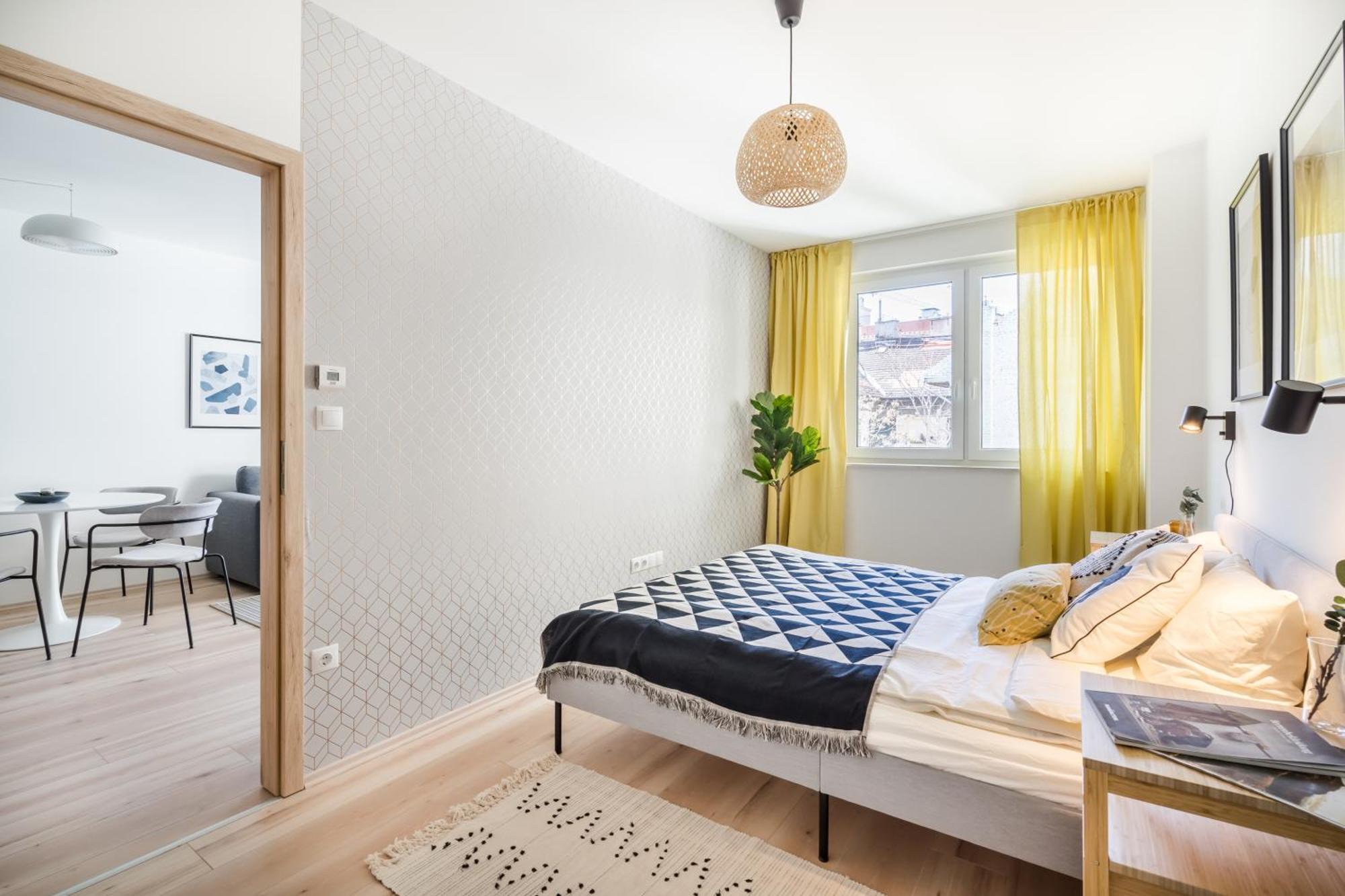 Cosy Tolnai * Budapest