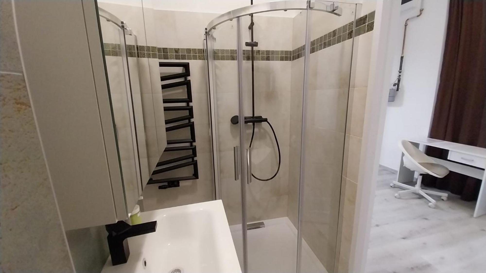 Appartement Szekely Near Deak Ferenc Square With Free Parking In Garage *