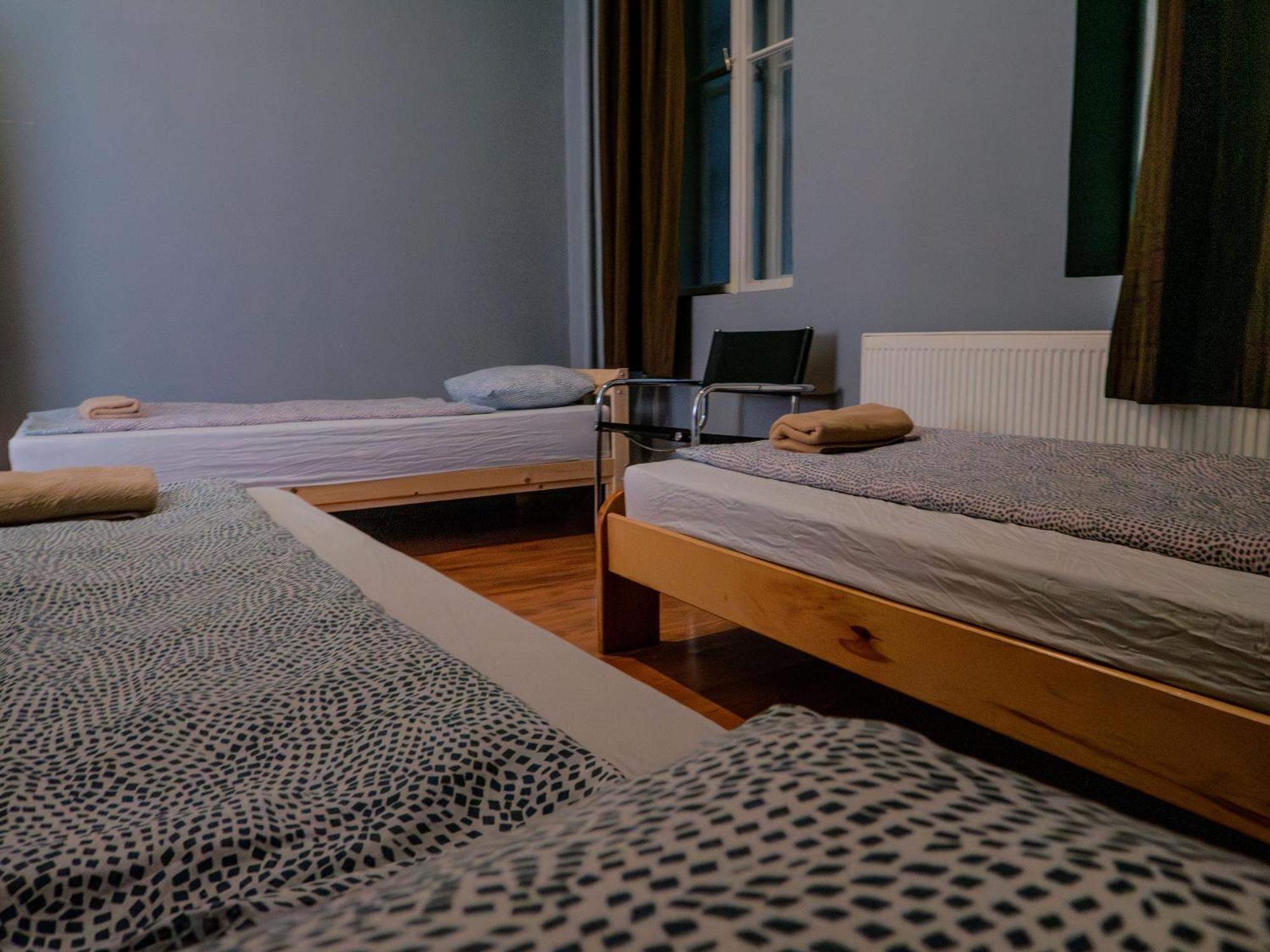 Deep Hostal *