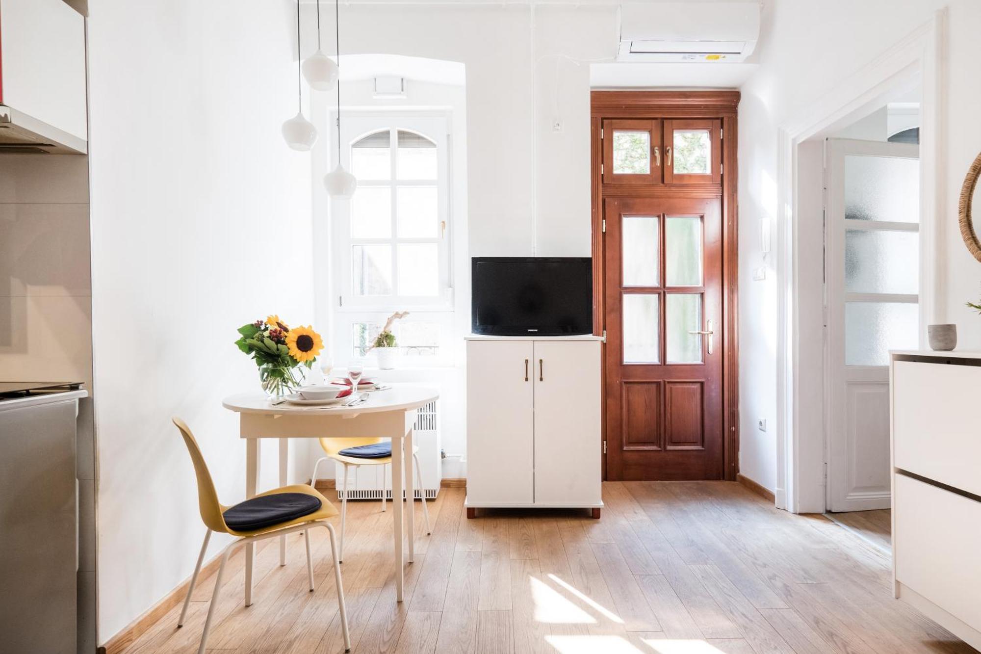 Artistic In Centre Apartment Budapest