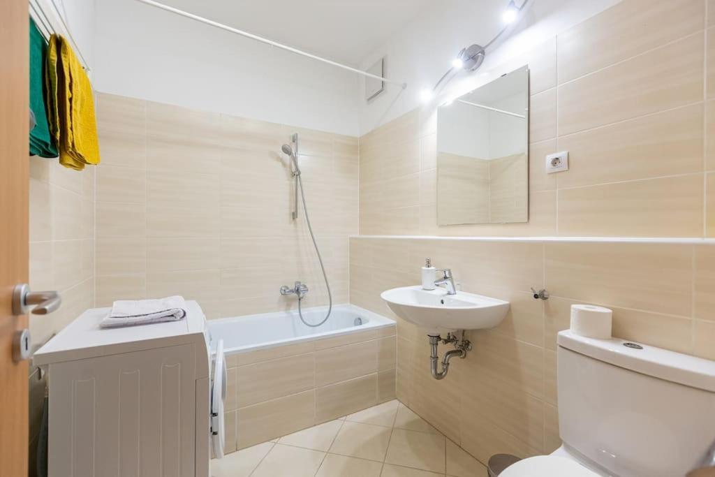 Flat On Corvin Promenade With Big Balcony *
