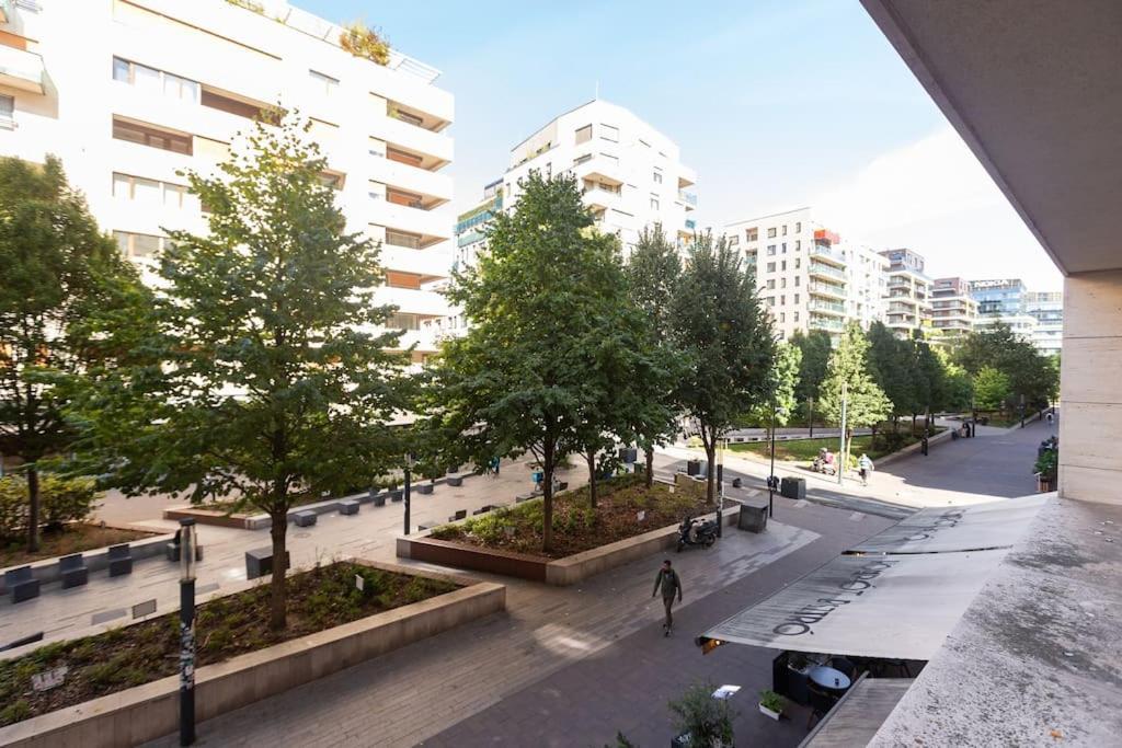 Flat On Corvin Promenade With Big Balcony * Budapest