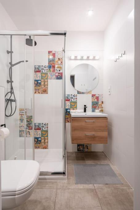 Pop Art In The Heart Of Apartament Budapeszt