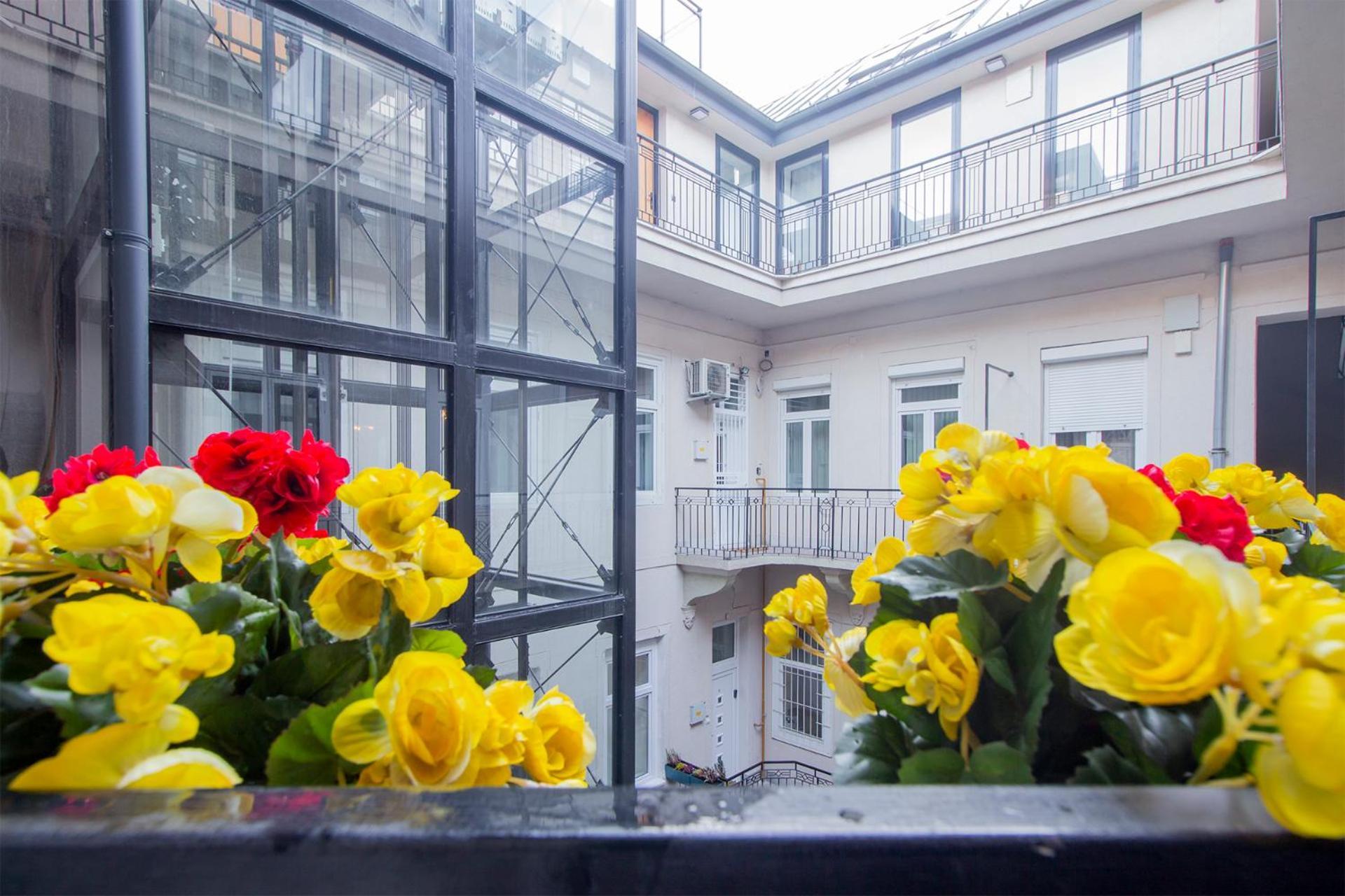 Kalvin 2bdr With Ac Appartement