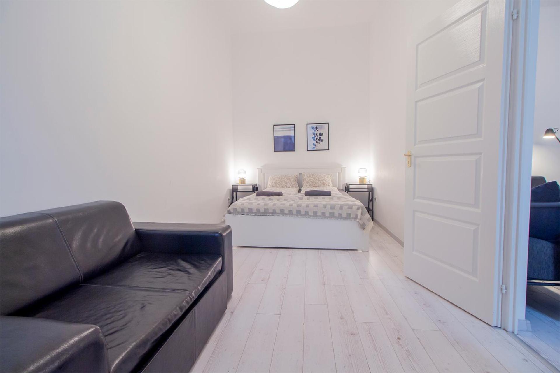 Kalvin 2bdr With Ac Appartement Boedapest