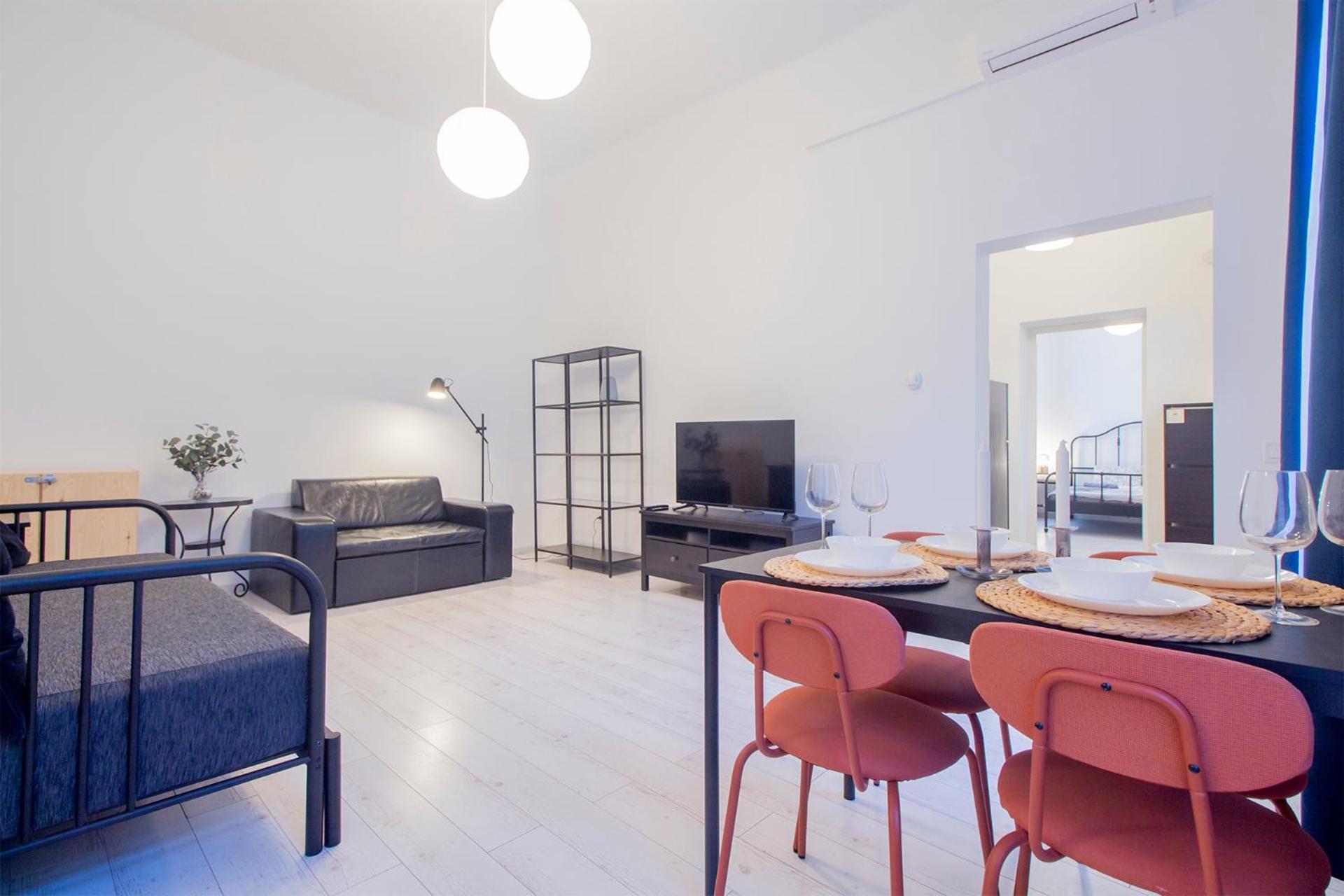 Kalvin 2bdr With Ac Appartement