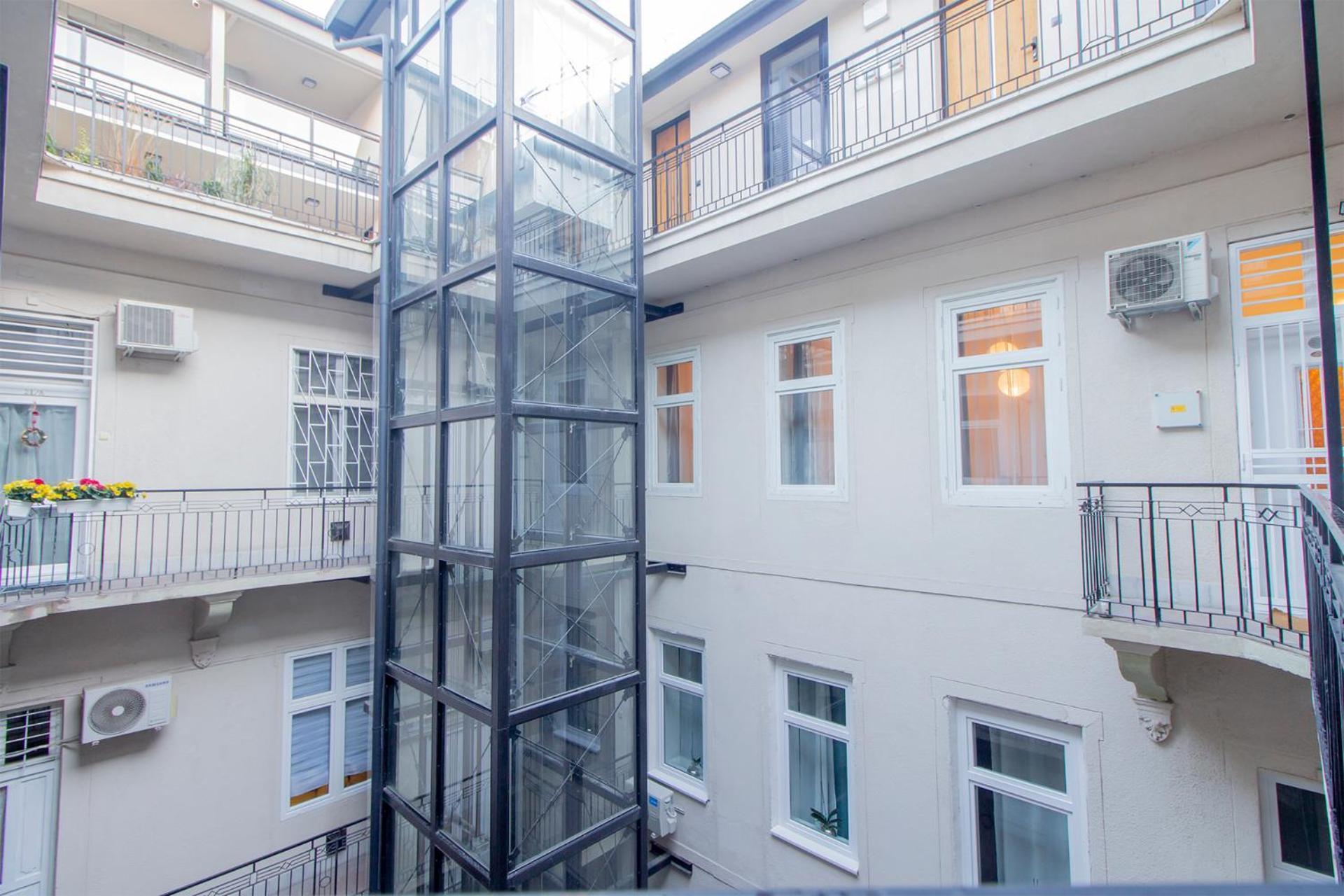 Kalvin 2bdr With Ac Appartement Boedapest