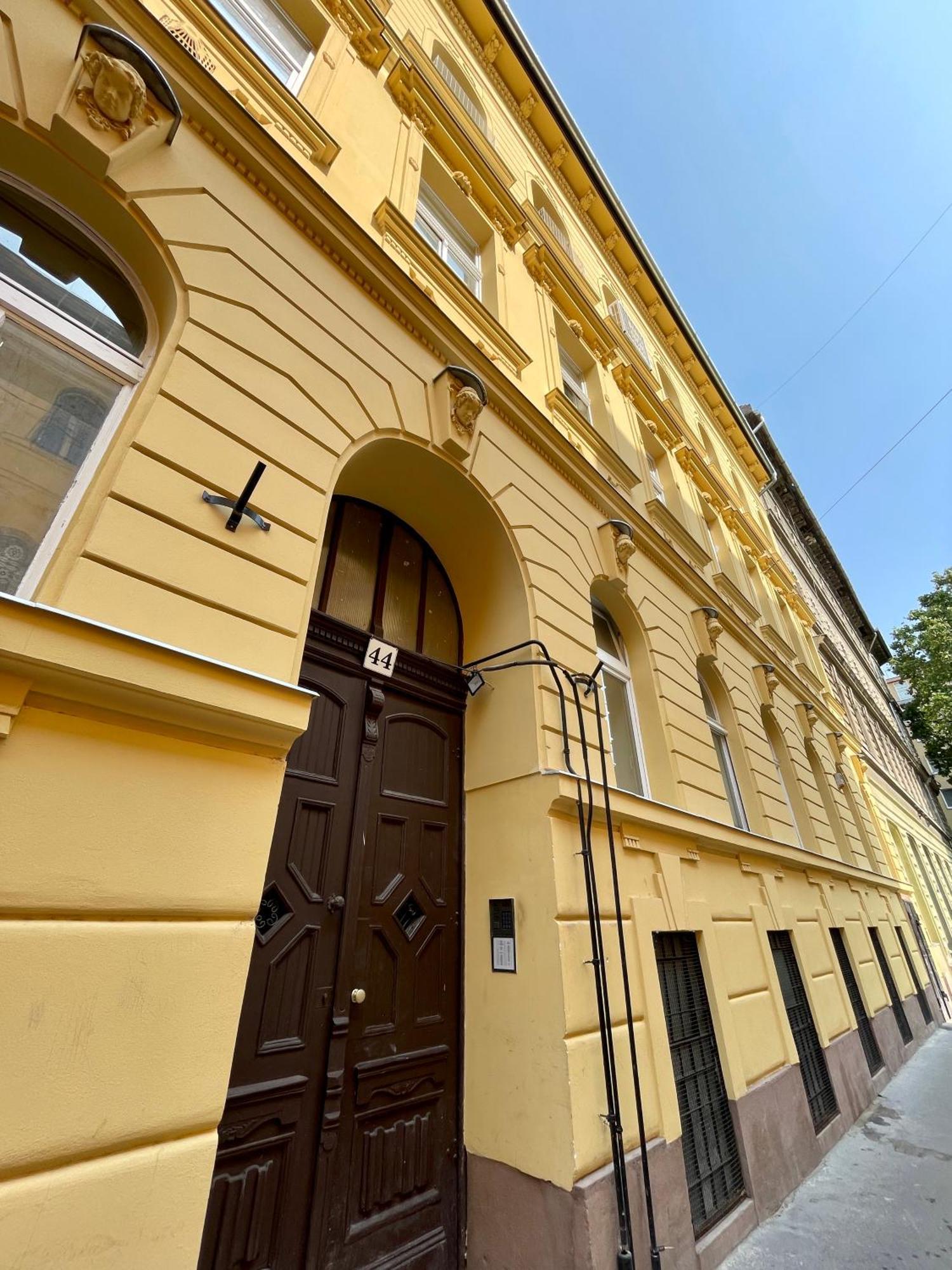 Basebudapest Apartment *