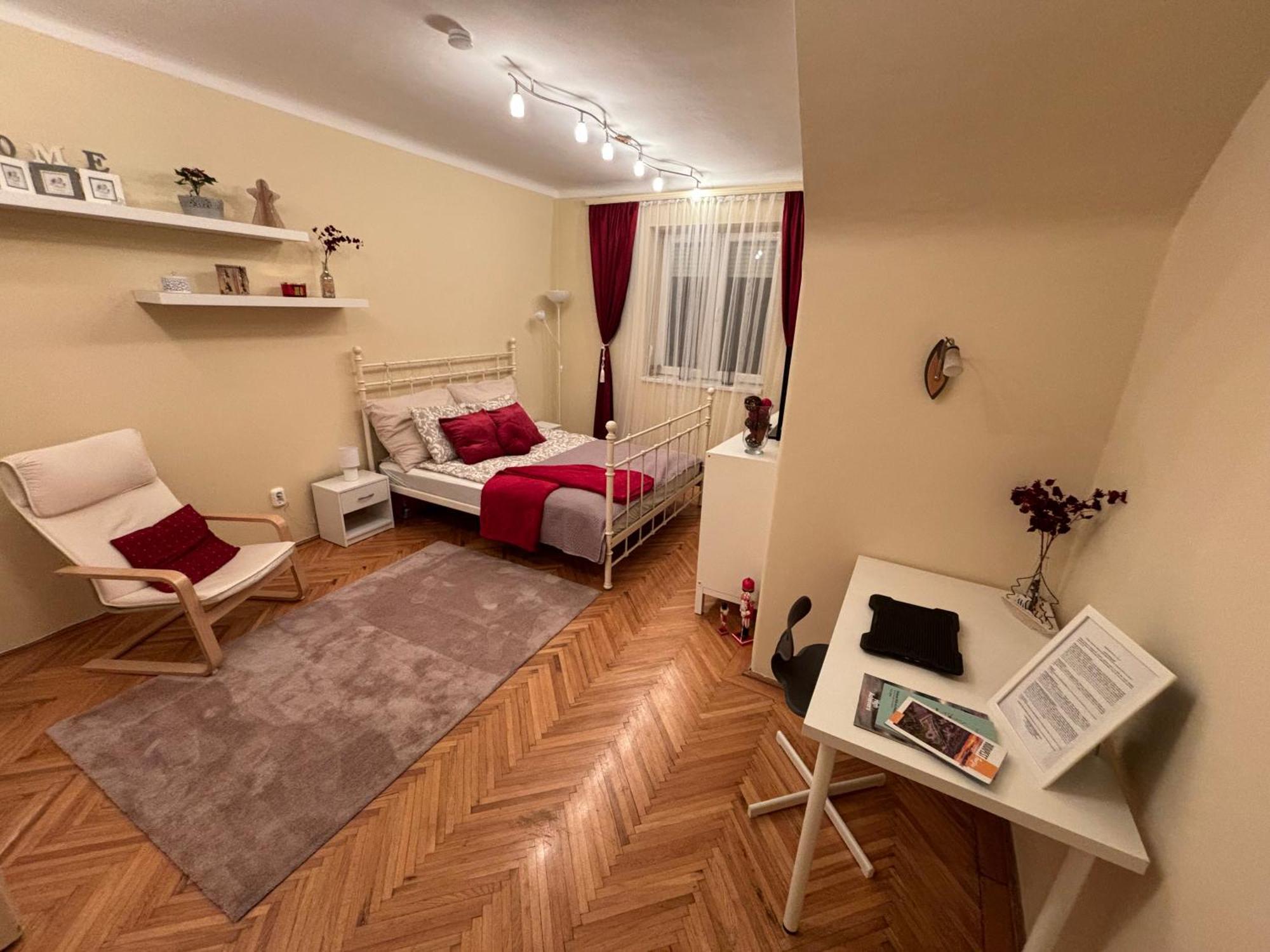 Downtown Hideaway Apartman *