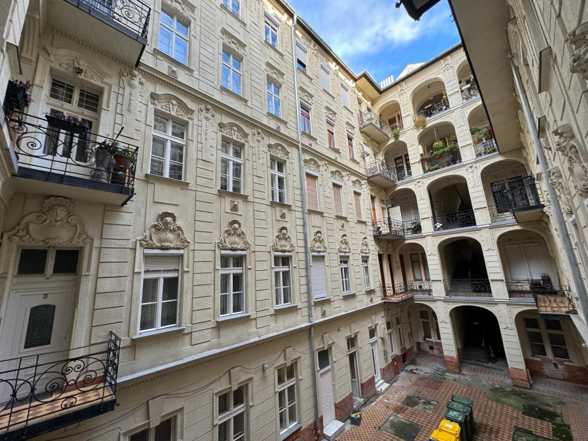 Lejlighed Exceptional In Center Budapest