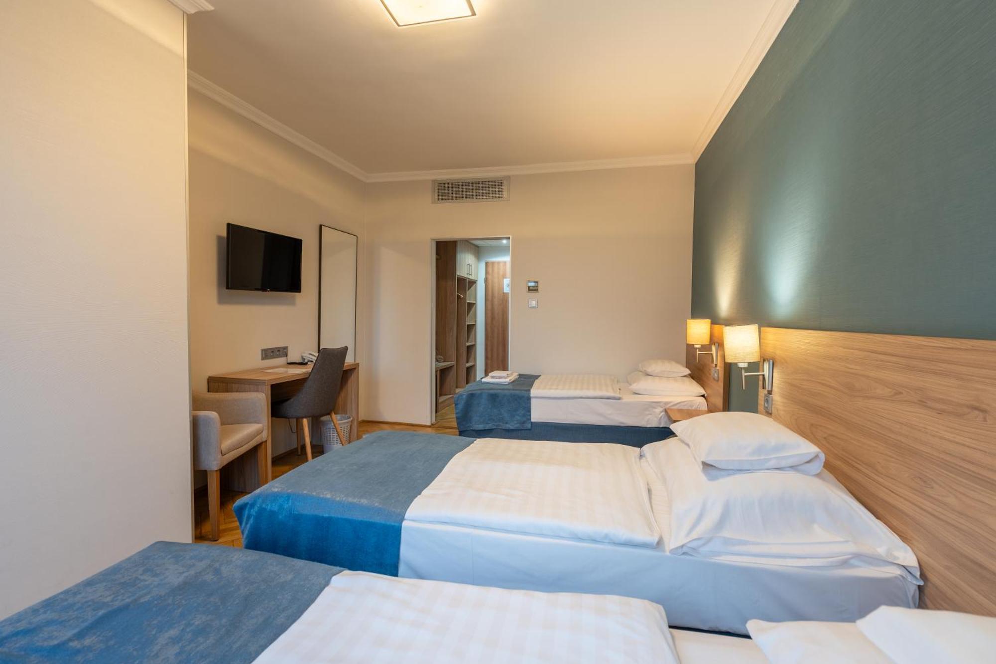 Hotel Medos 3*