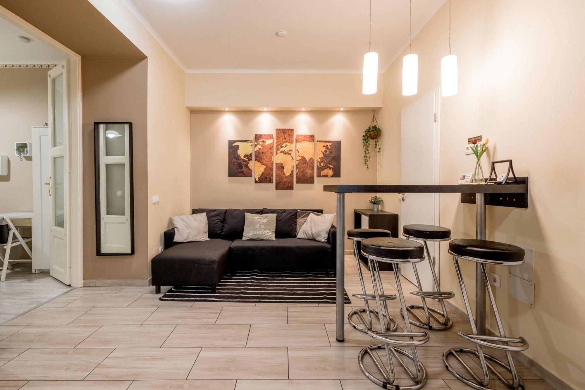 Roomback - 2br With Ac Near Deak Ter Apartment *