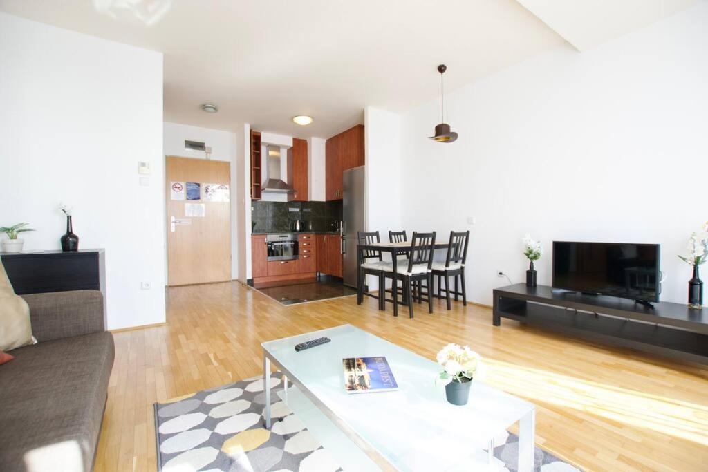 Apartamento Standard By Hi5 - Kazinczy Street *