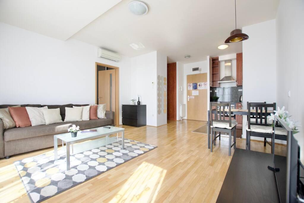 Apartamento Standard By Hi5 - Kazinczy Street Budapest