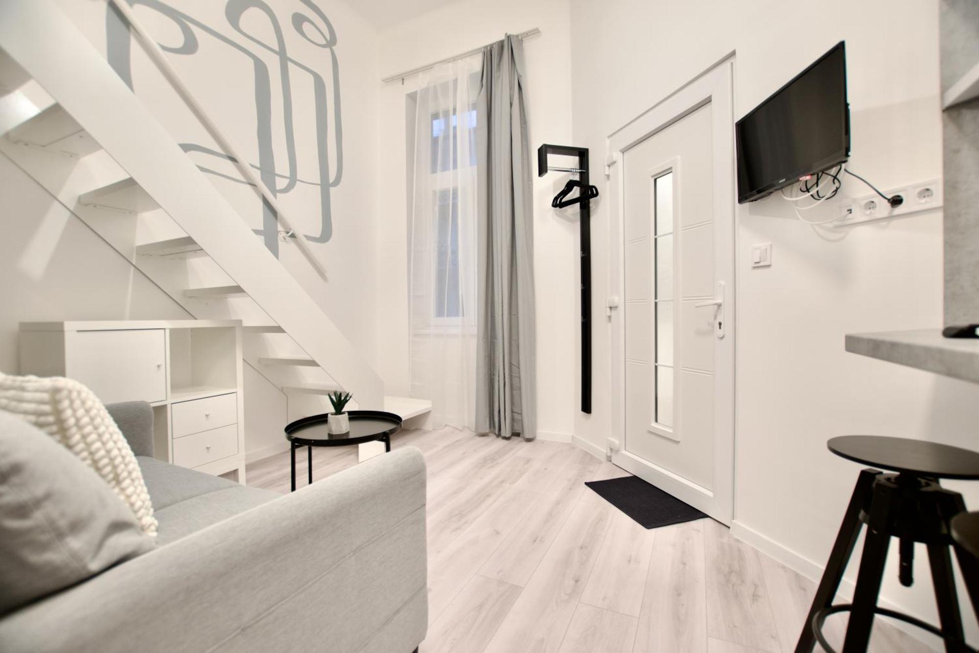 Apartment Standard By Hi5- Kiraly 82 Budapest