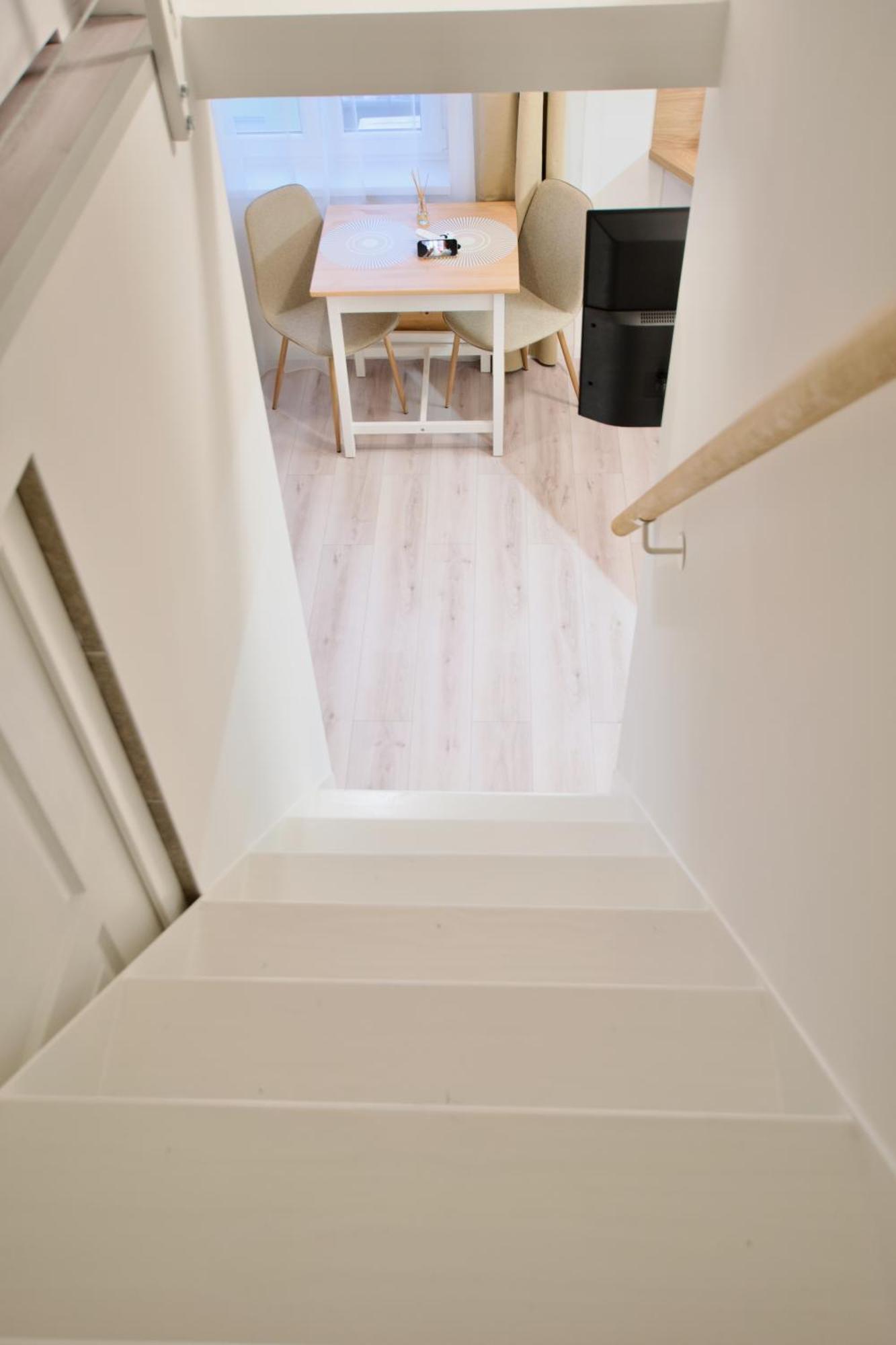 Apartment Standard By Hi5- Kiraly 82 *